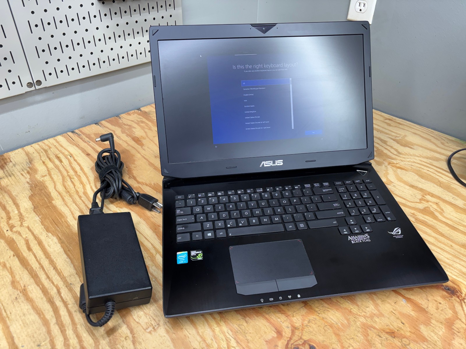 ASUS ROG G750JH-DB71 17.3 i7-4700HQ GTX 780M 4GB 32GB RAM 628GB SSD Win10 Pro