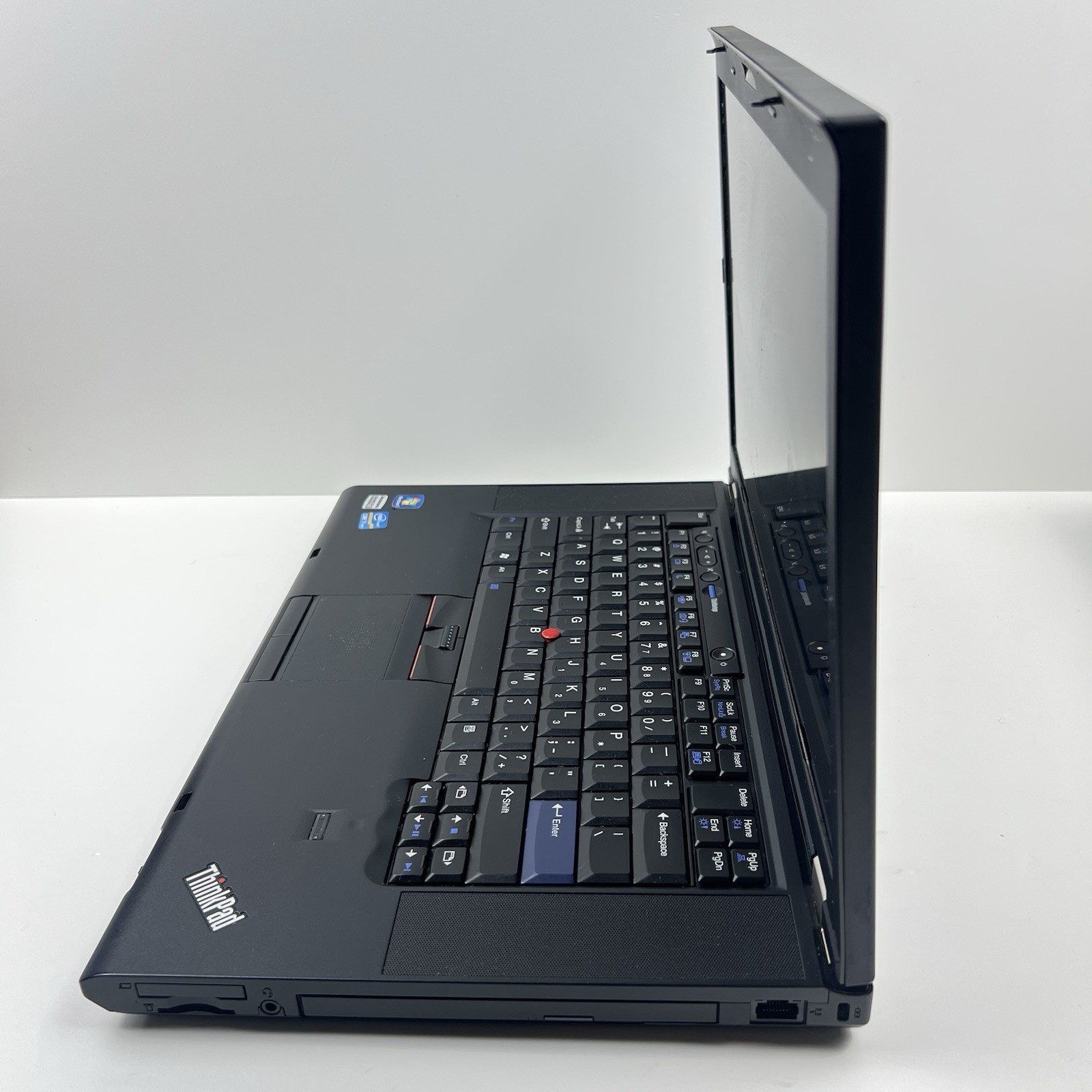 Lenovo ThinkPad T520 Intel i7-2640M 8GB 320GB HDD Linux Mint OS w/ Charger|ELP90