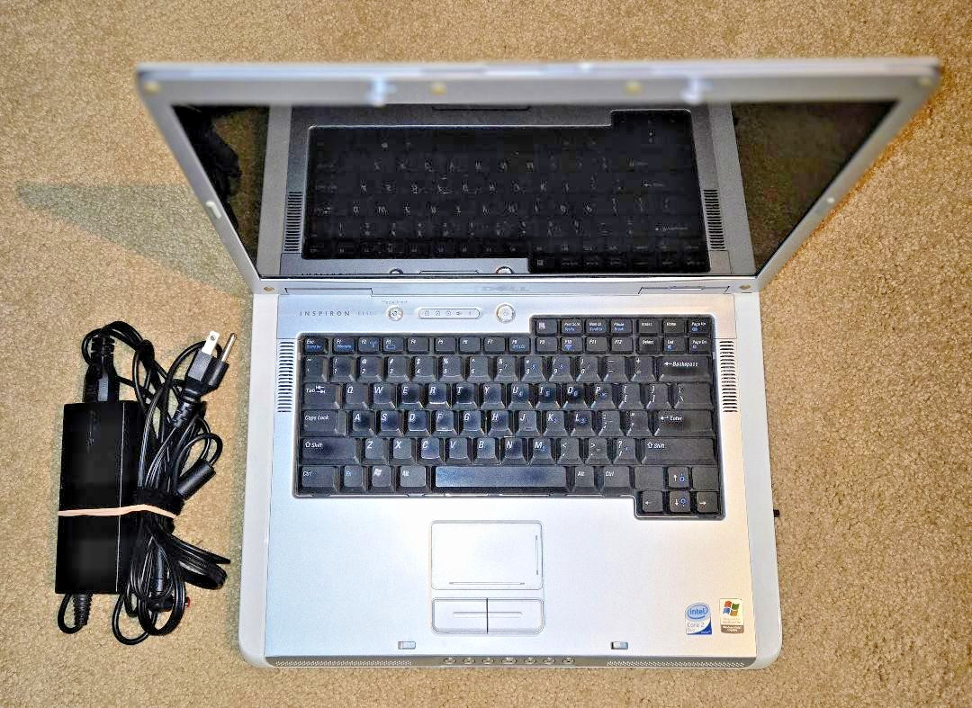 Dell Inspiron E1505 15.4″ Laptop Intel Core 2 1.66 GHz W/ 1GB Ram, No HD..WORKS