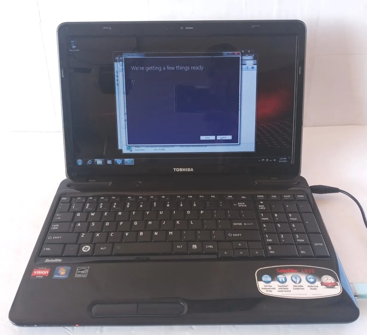 TOSHIBA SATELLITE L655D-S 500GB 4GB AMD ATHLON II 2.10GHz Win 10 PRO