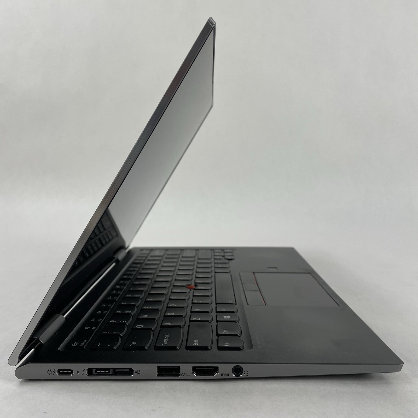 Lenovo ThinkPad X1 Yoga 4Gen 14″ i5-8265U 1.60 GHz 16 GB RAM No SSD/OS/AC