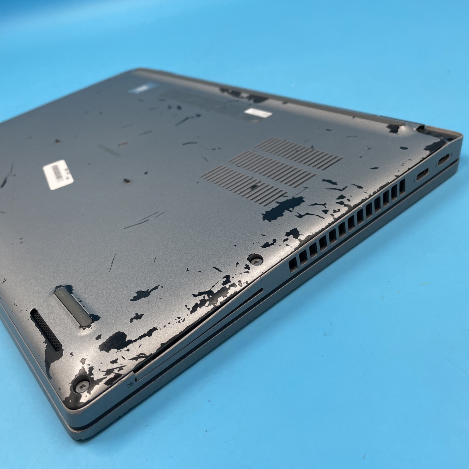 Dell Latitude 5420 | i7-1185G7 | 16GB RAM | 256GB SSD | NO OS | 42% BATT