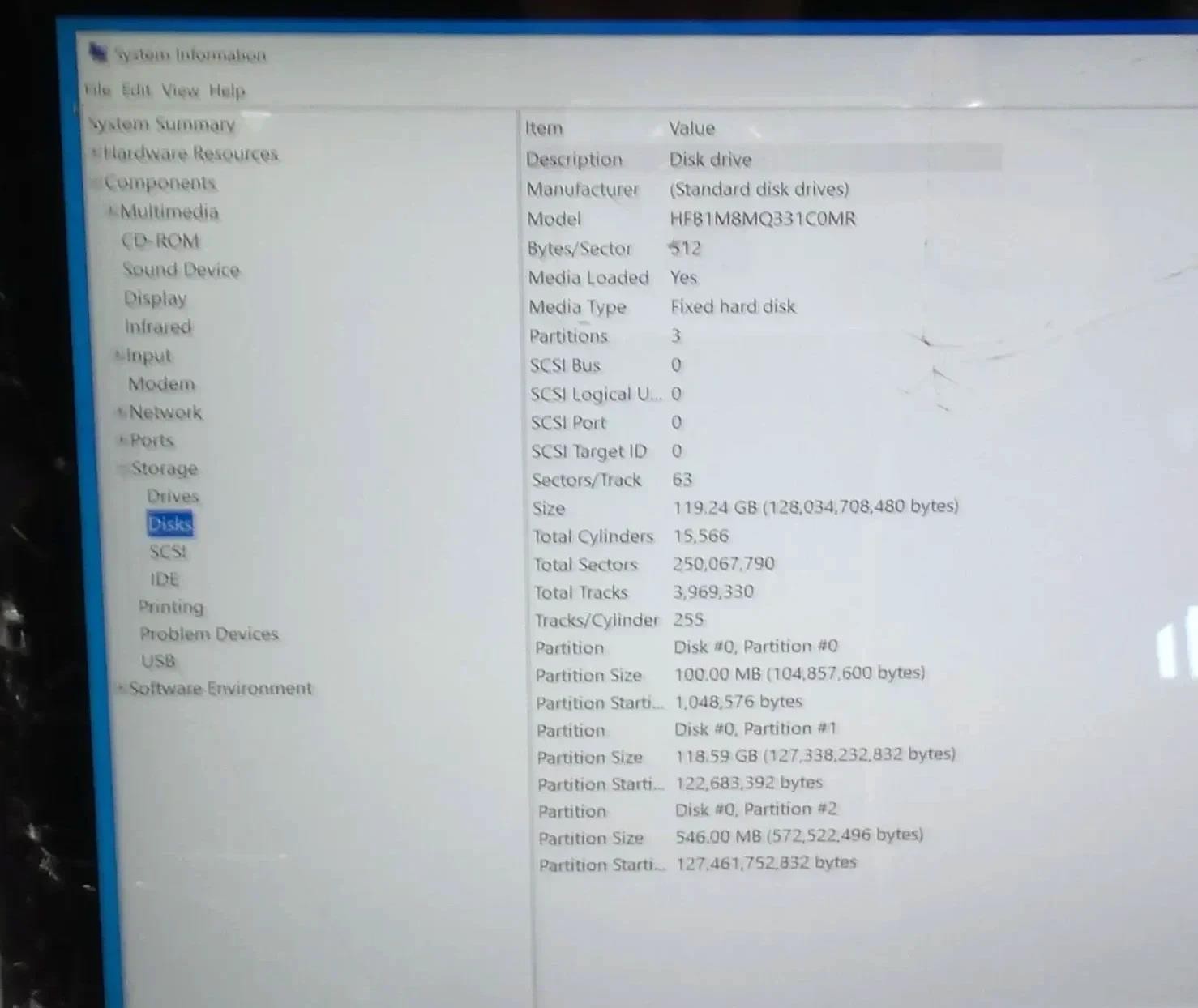 Microsoft Surface Pro 7 1866 Core i5-1035G4 1.1GHz 8GB 128GB – cracked digitizer
