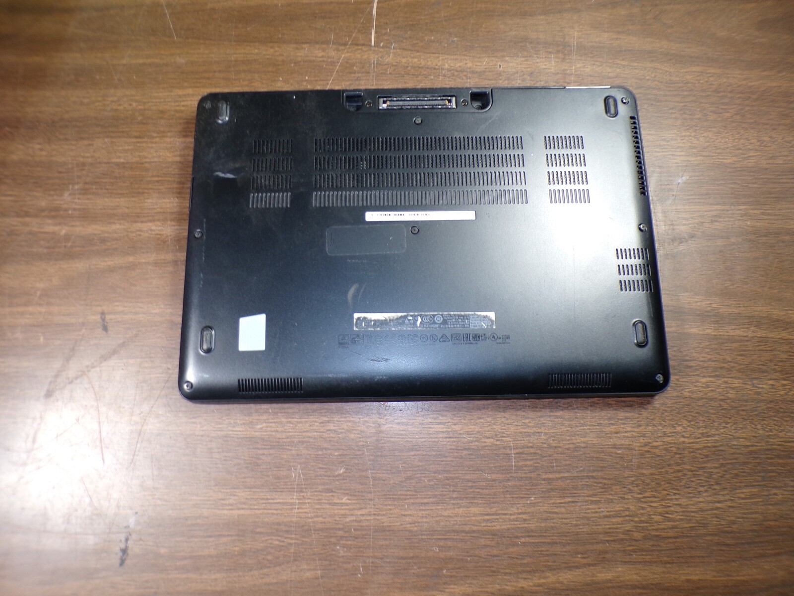 DELL LATITUDE E7270 INTEL CORE i5 -6200U 2.30GHZ 4GB RAM