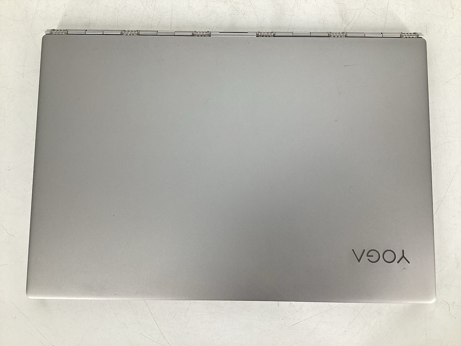 Lenovo Yoga 920 13.9 Silver Touch (i7-8550U 1.80GHz 16GB 512GB NVMe No OS/BATT)