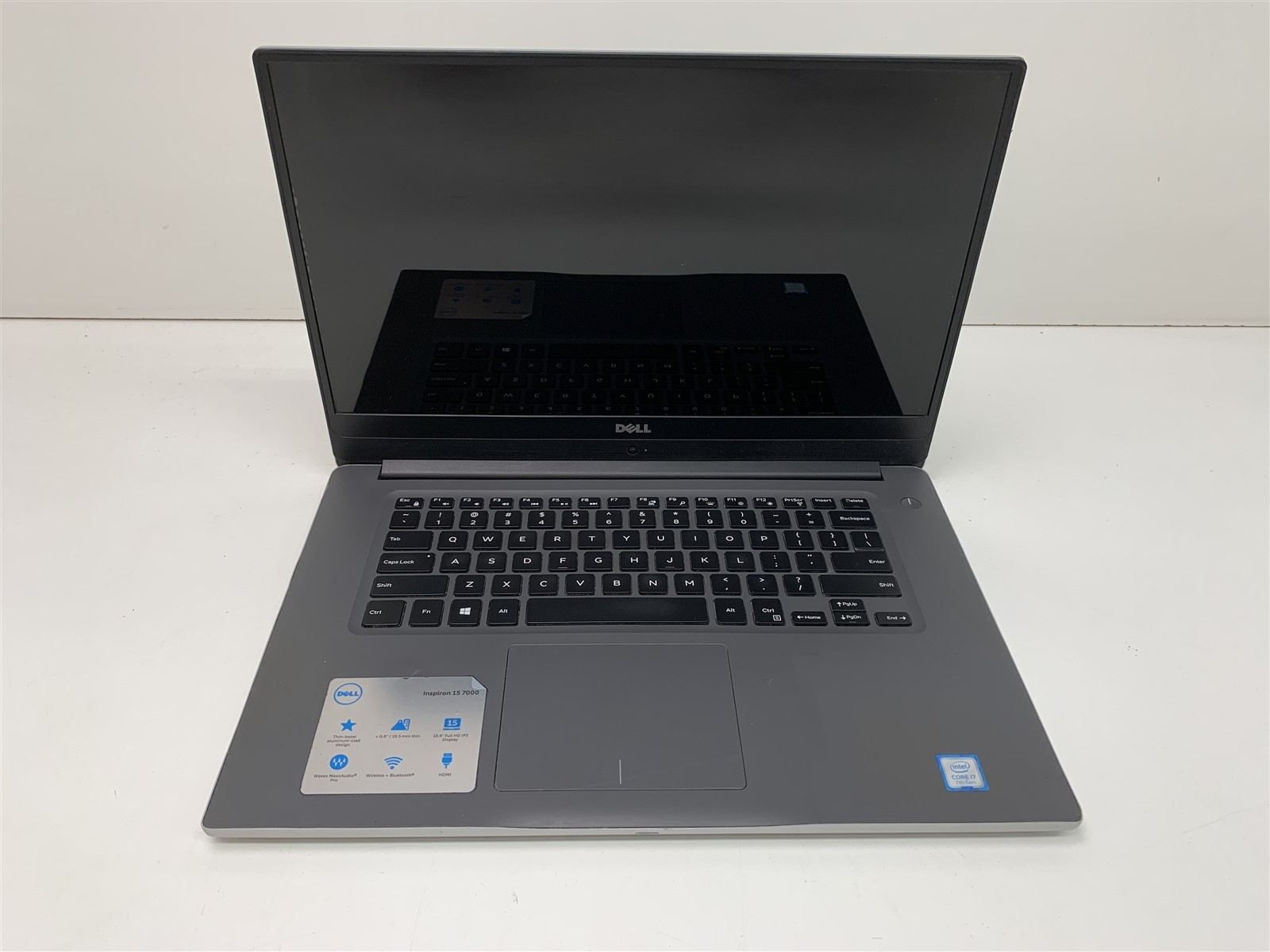 Dell Inspiron 15 7560 15.6in i7-7500 2.70GHz 8GB RAM 256GB SSD