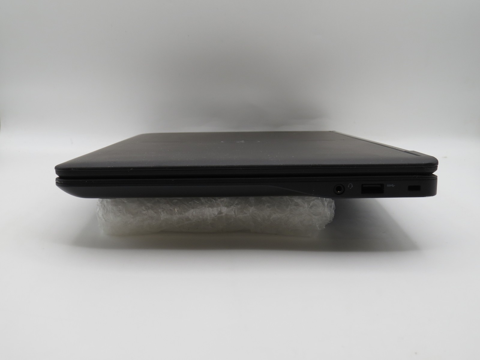 Dell Latitude E7450 | i5-5300U @ 2.3GHz | 4GB DDR3 | 256GB m2 SATA | HD 5500 | 1