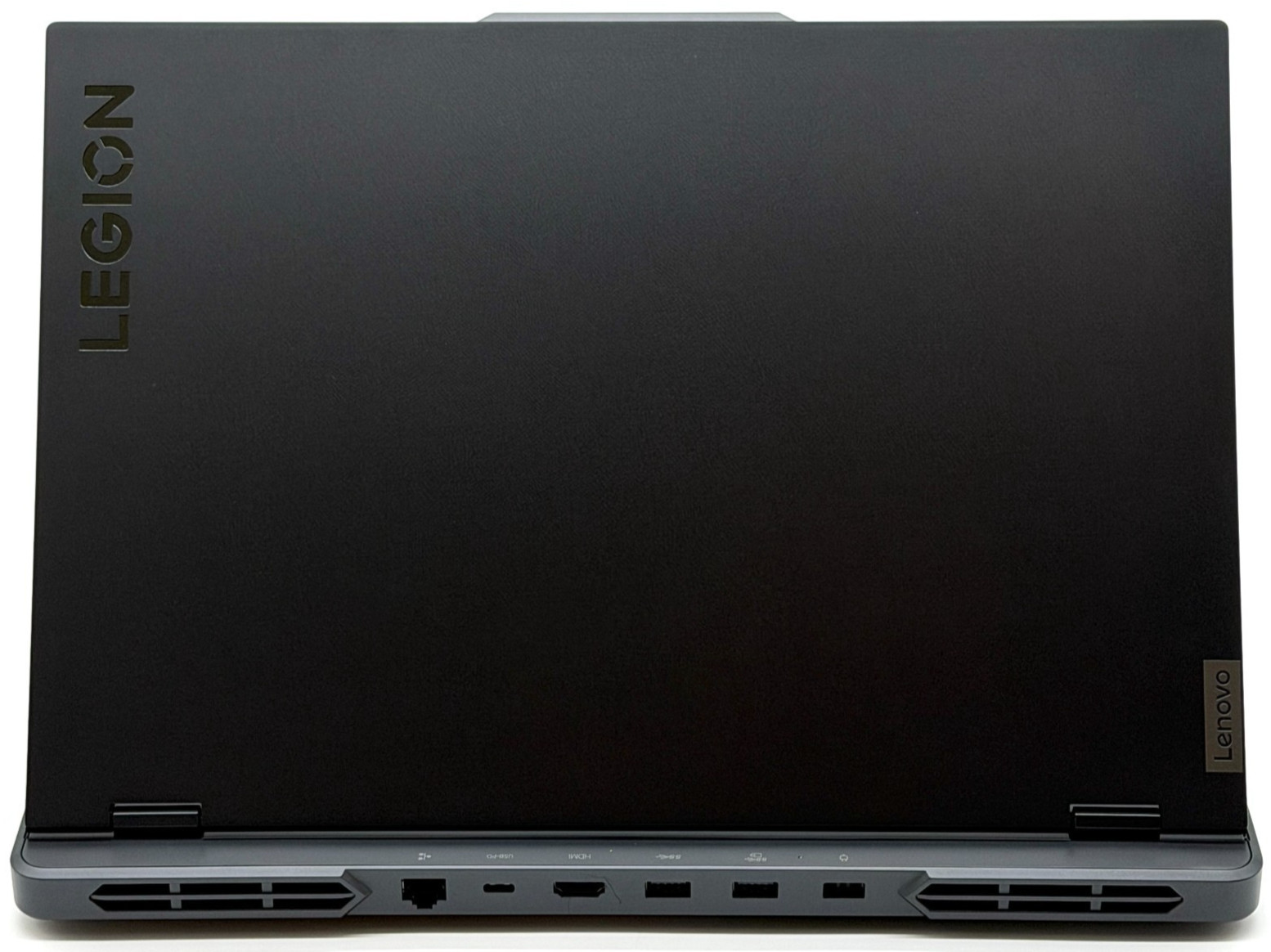 Lenovo Legion Pro 16″ CORE i9-13900HX RTX 4070 8GB 32GB RAM 1TB 240Hz – GAMING