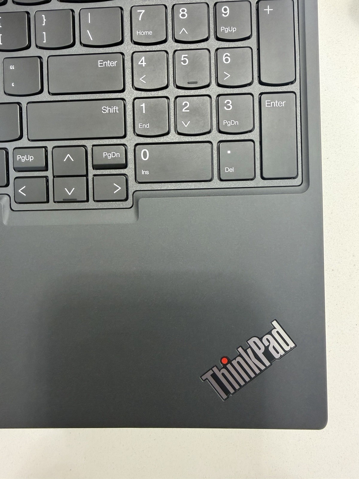 Lenovo ThinkPad P16s Gen 2 i7-1360P RTX A500 16GB 512GB SSD 16” Workstation