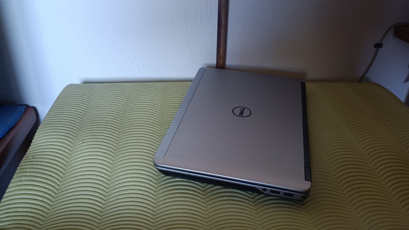 DELL LATITUDE e6440 14″ 1600X900 i5-4300U 8GB 128GB SSD WIN11