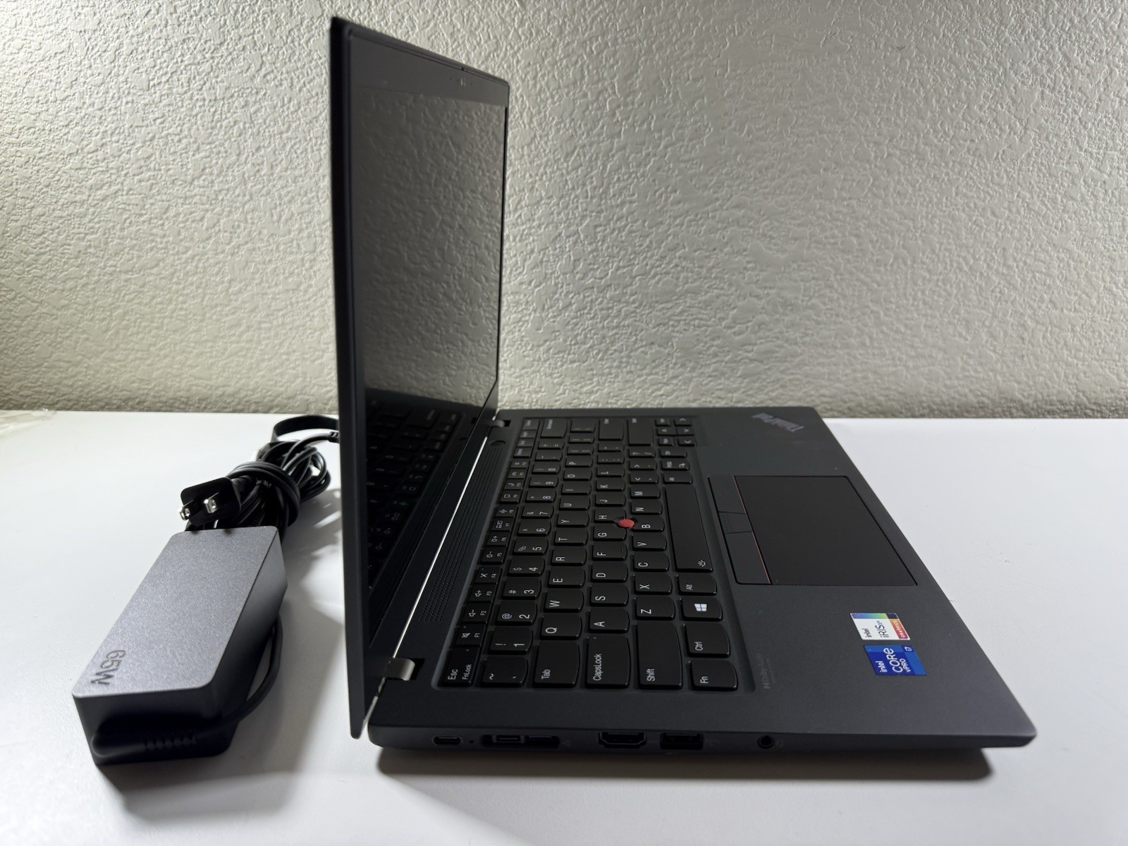 Lenovo ThinkPad T14s Gen 2 i7-1185G7 32GB 14″ 512GB WWAN 4G Touch No Battery
