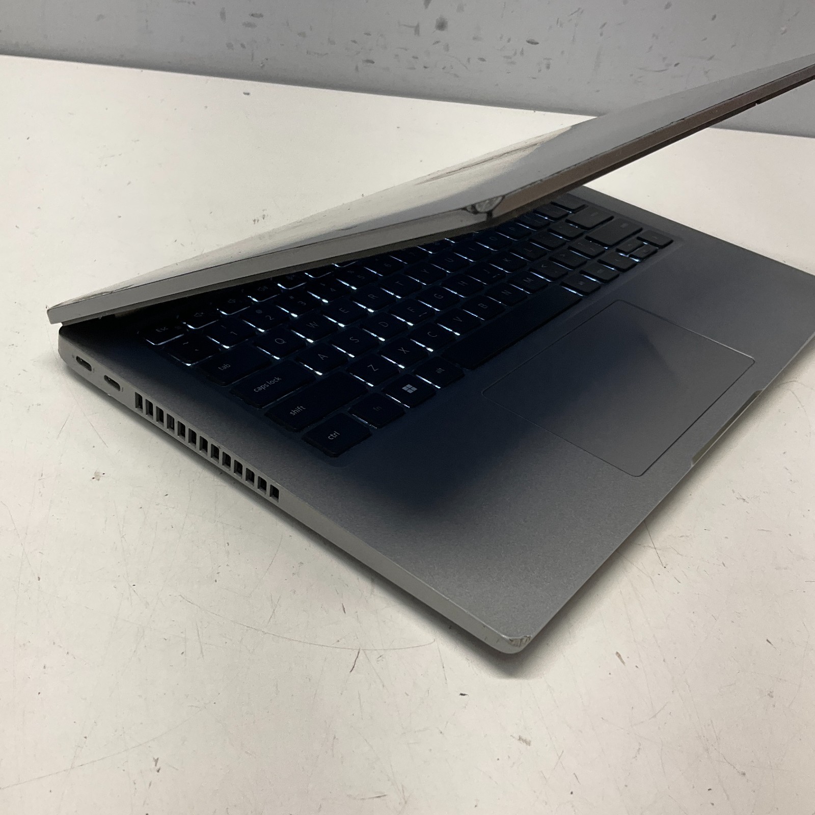 Dell Latitude 5420 Laptop Intel core i5-1145G7 2.60 GHz 4GB RAM 128GB SSD Win11
