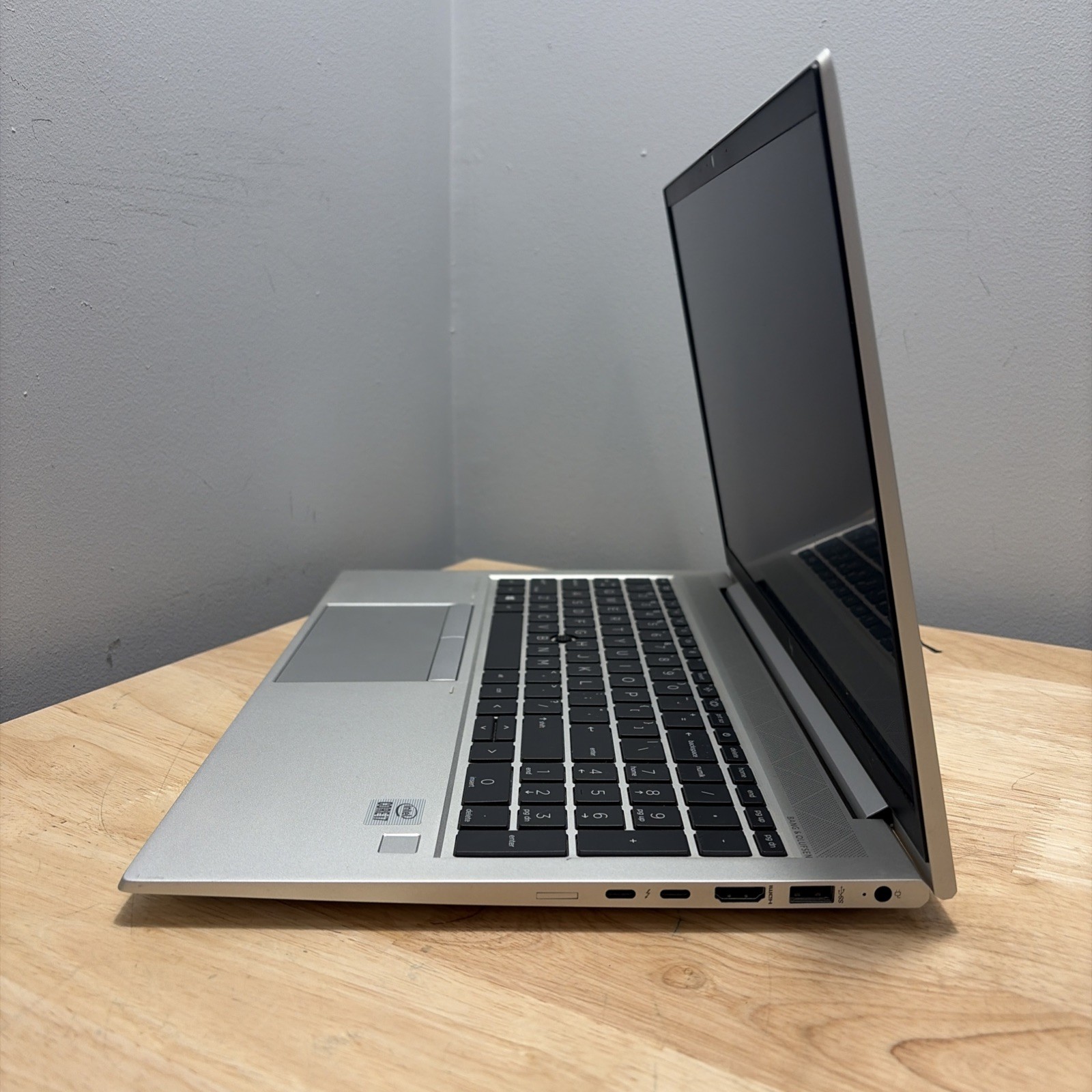HP EliteBook 850 G7 CORE I7-10610U 1.8GHZ 32GB 256GB SSD WCAM WIFI W11 & CORD