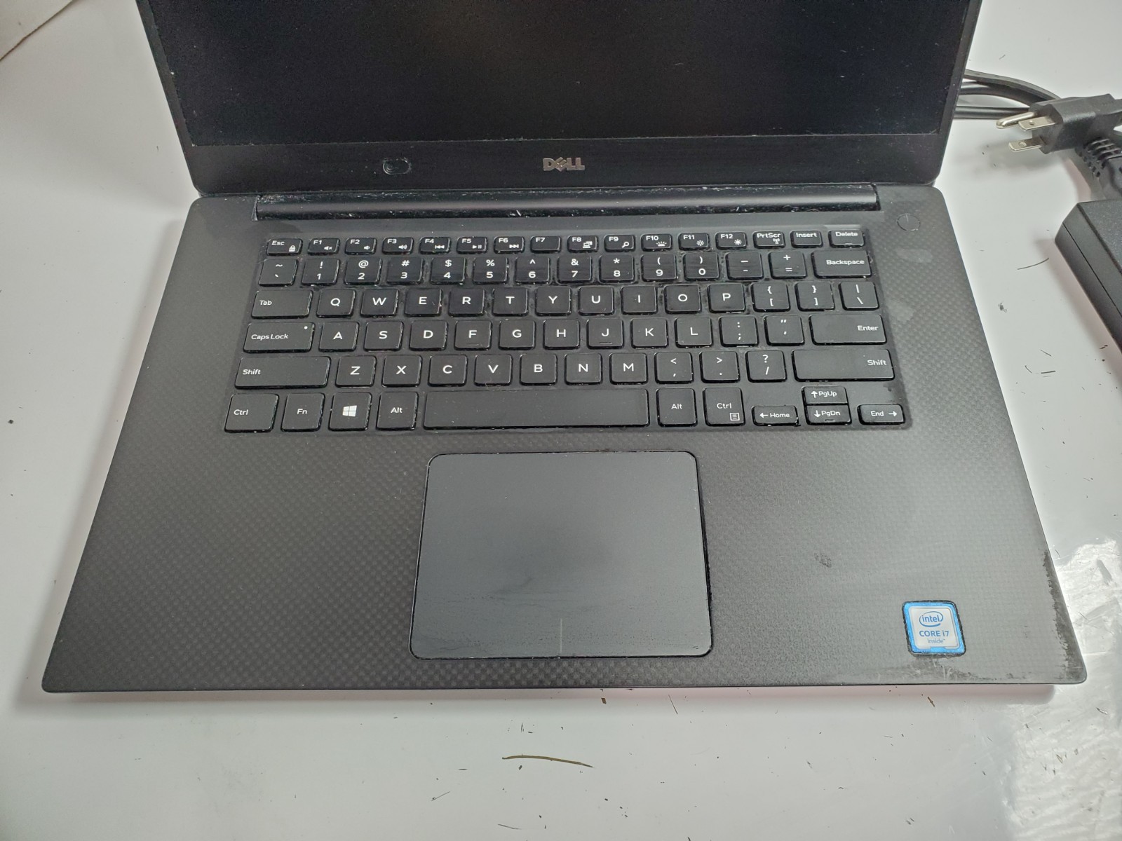 Dell XPS 15 9550 i7-6700HQ 16GB RAM 512GB SSD GTX 960M Win10 – BAD Battery -READ