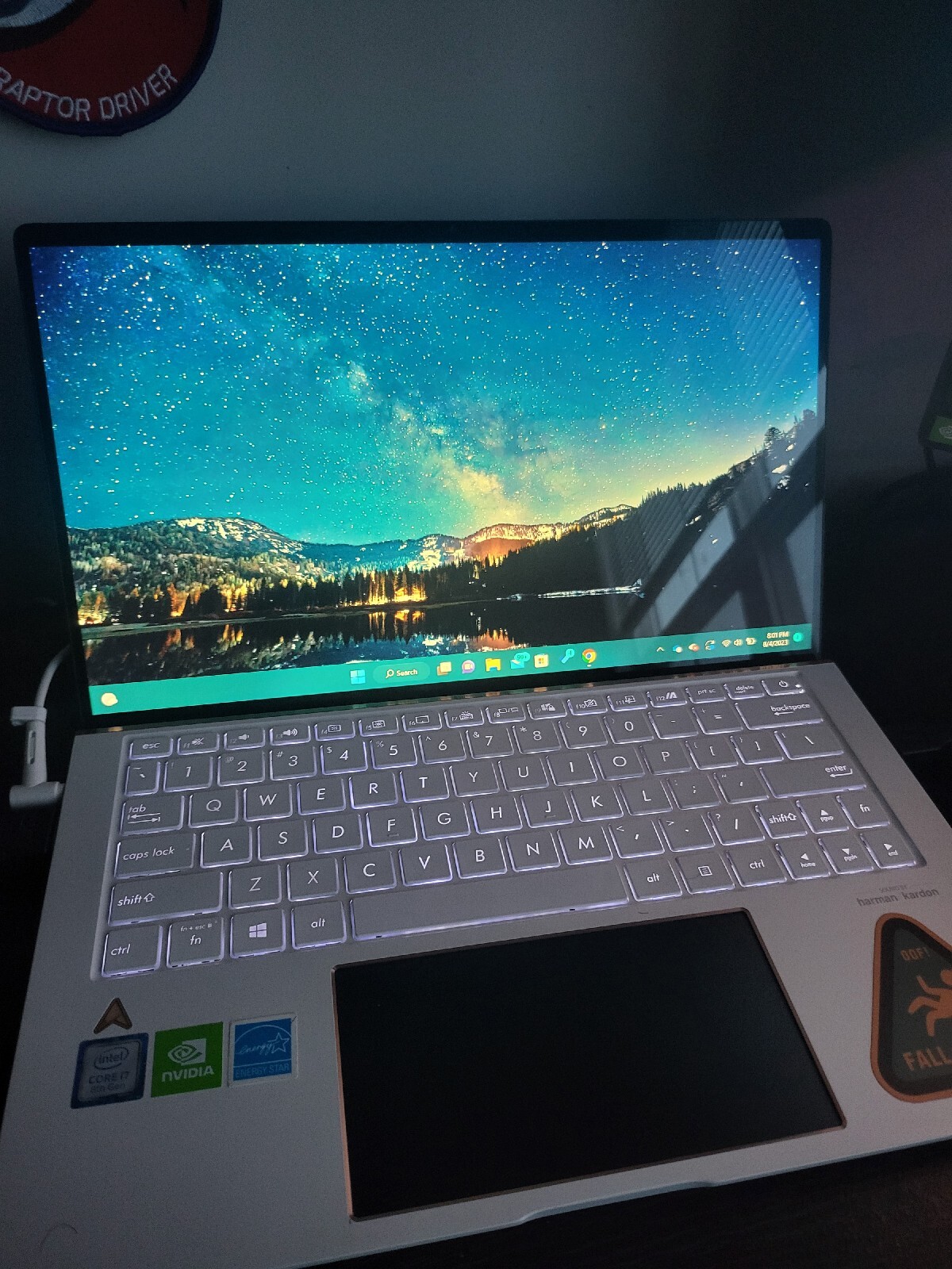 ASUS ZenBook 13.3″ (1TB SSD, Intel Core i7 8th Gen., 4.60 GHz, 16GB) Laptop -…