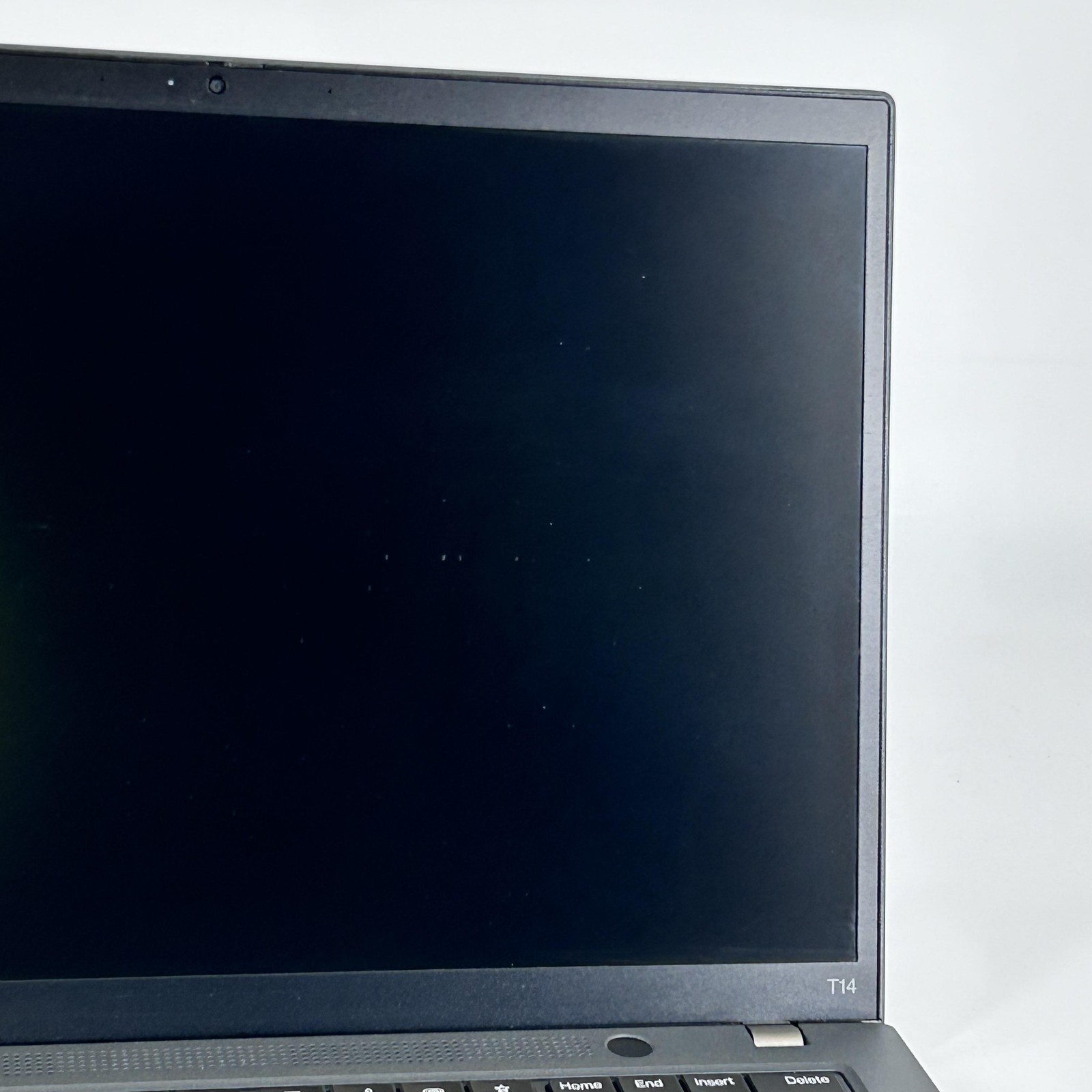 Lenovo ThinkPad T14 Gen 3 FHD+ TOUCH Ryzen 5 PRO 6650U 16GB 256GB Specks on LCD