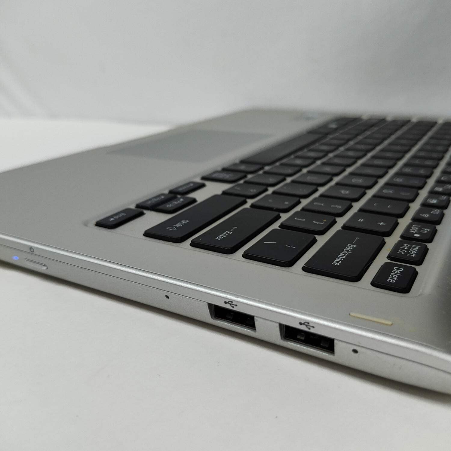 Samsung 740U NP740U3M 13.3″ i5-7200U 2.5GHz 12GB RAM 1TB SSD
