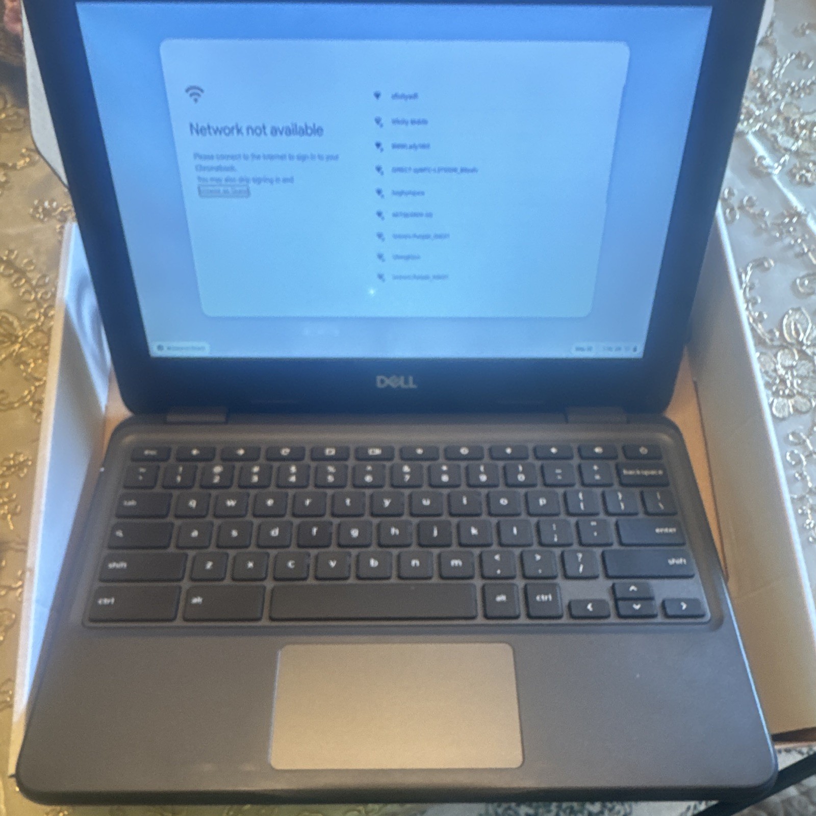 Dell Chromebook 3100 11in Non-Touch Celeron 4GB 32GB eMMC ChromeOS Charger