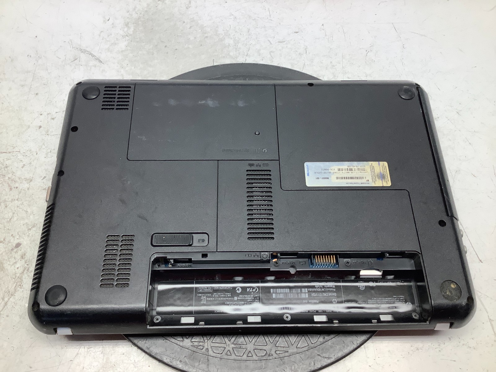 HP Pavilion DV4-4033NR Intel Pentium B940 2GHz 4 GB NO HDD