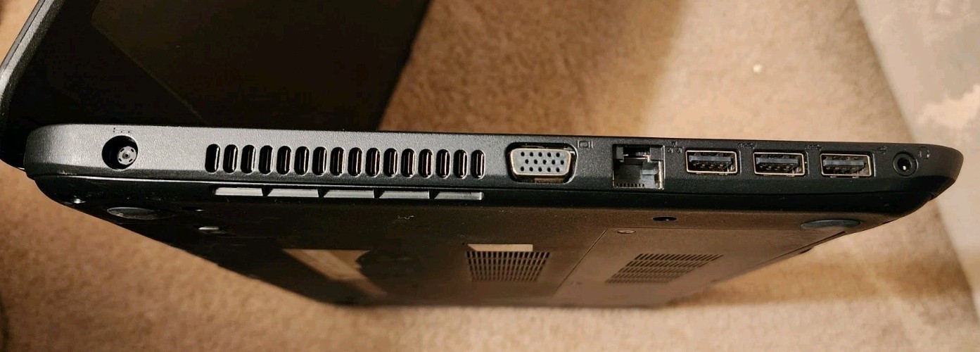 Dell Latitude 3540 i3-4010U CPU@1.7GHz 4GB RAM 500GB HDD(3A326)