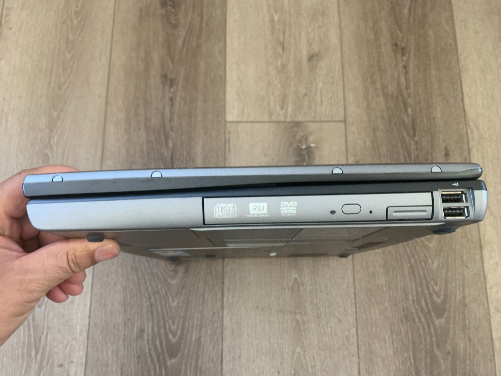 Dell Latitude D530 15″ Intel Core 2 Duo T7250 2.00GHz 1GB RAM 160GB HDD Win7 Pro