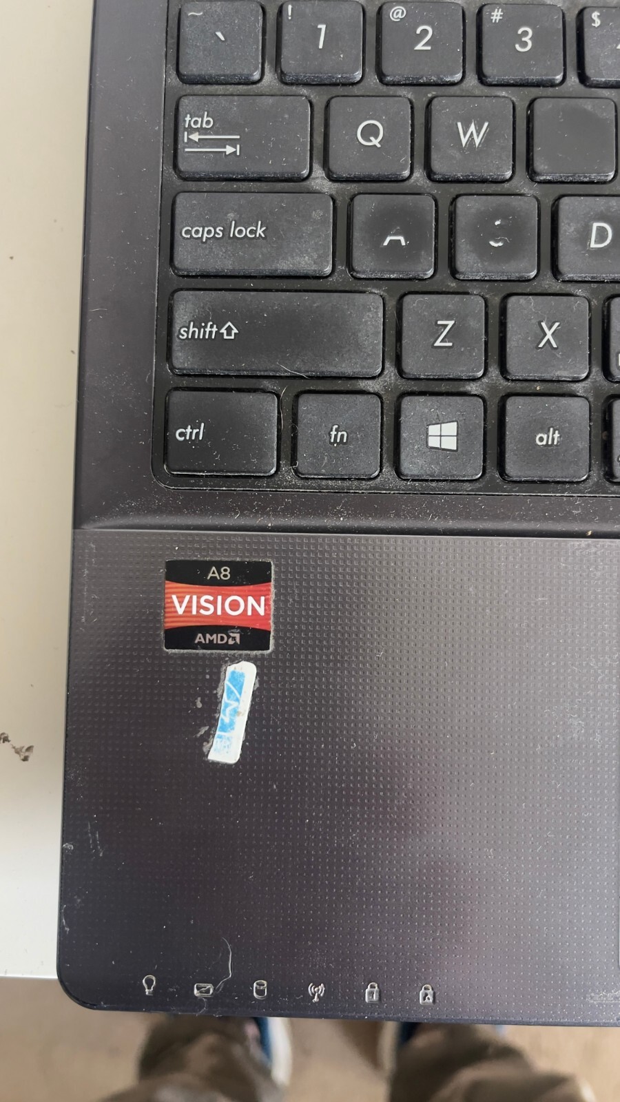 ASUS Laptop A8 AMD VISION