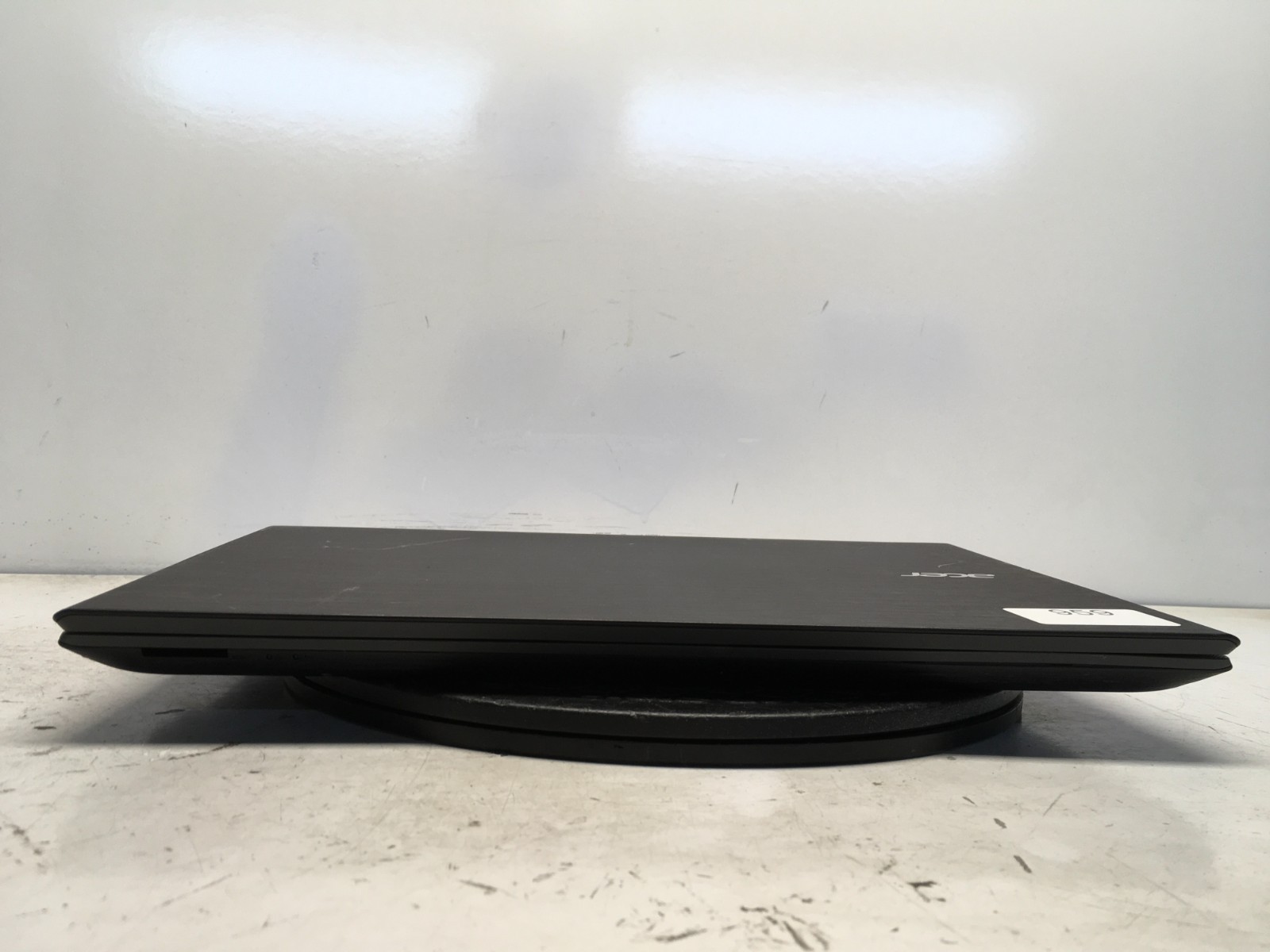 Acer Aspire E5-573 N15Q1 Intel i7-5500U 2.4GHz 8 GB NO HDD
