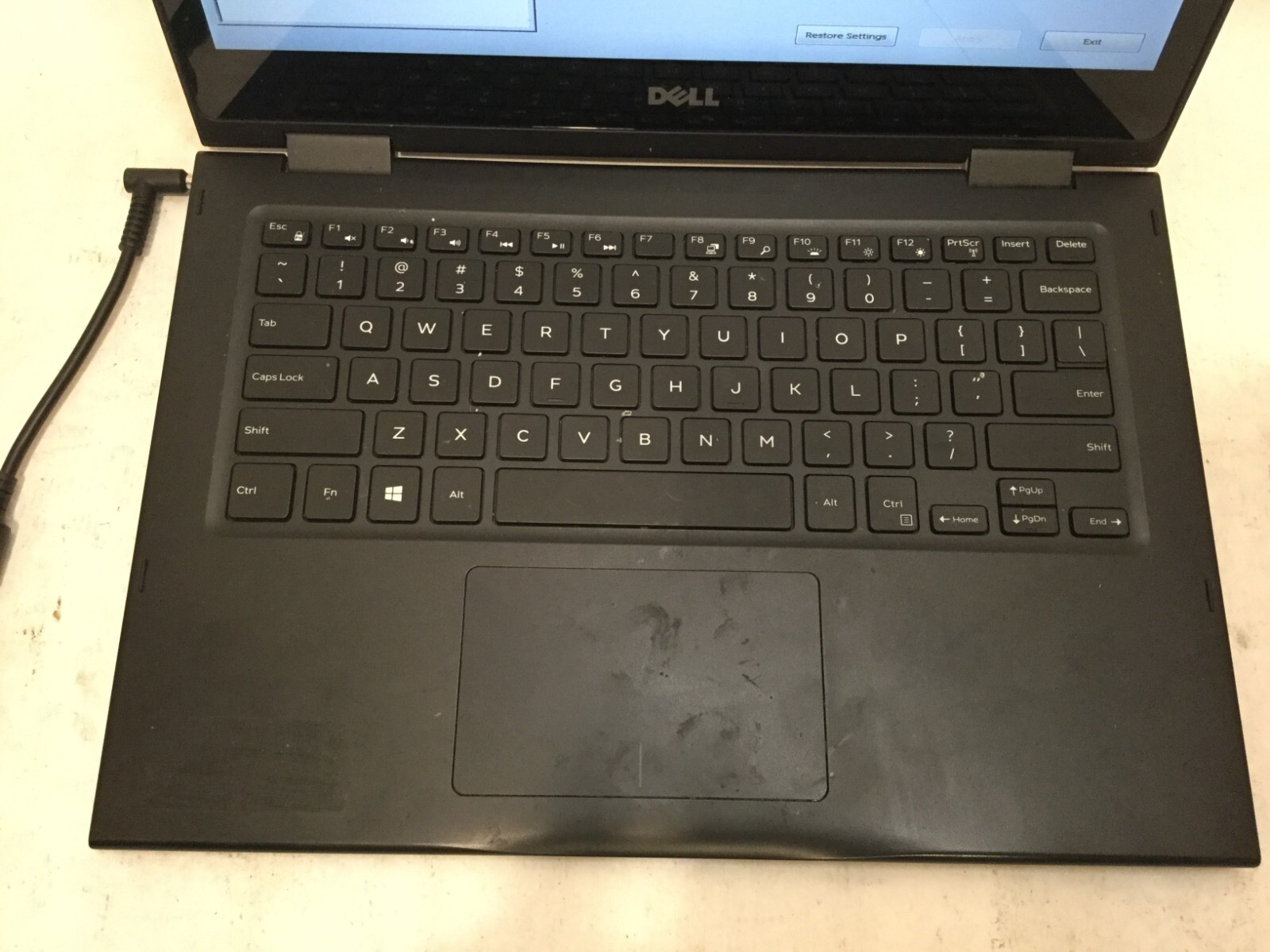 Dell Latitude 3390 /Intel Pentium 4415U @ 2.30GHz/ (CRACKED/MISSING PARTS!) -MR