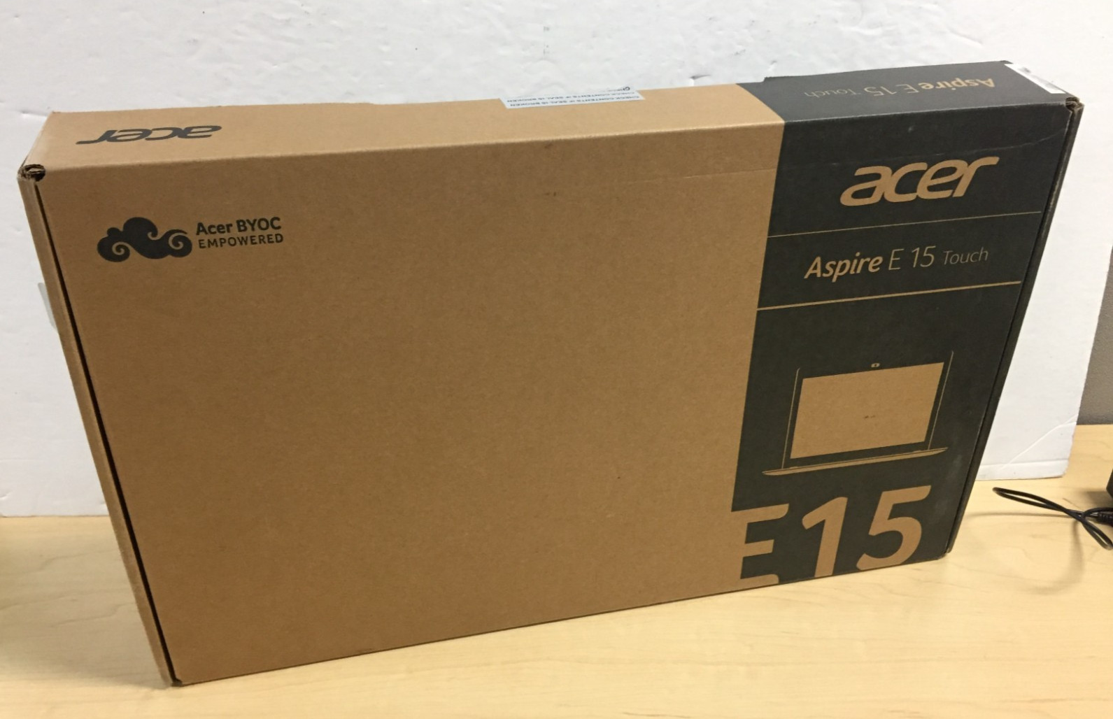 *Bad Batte* Acer Aspire E 15 E5-573T-59RC 15.6 Touch Laptop/i5-5200U/8GB/1TB HDD