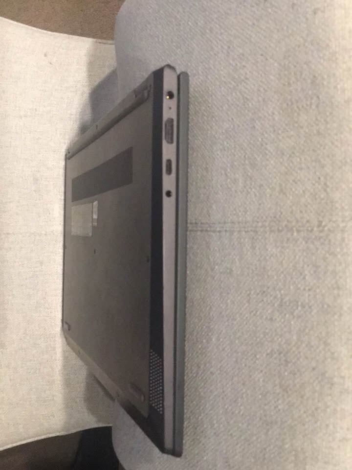 Lenovo IdeaPad FLEX-14API (Windows 11)