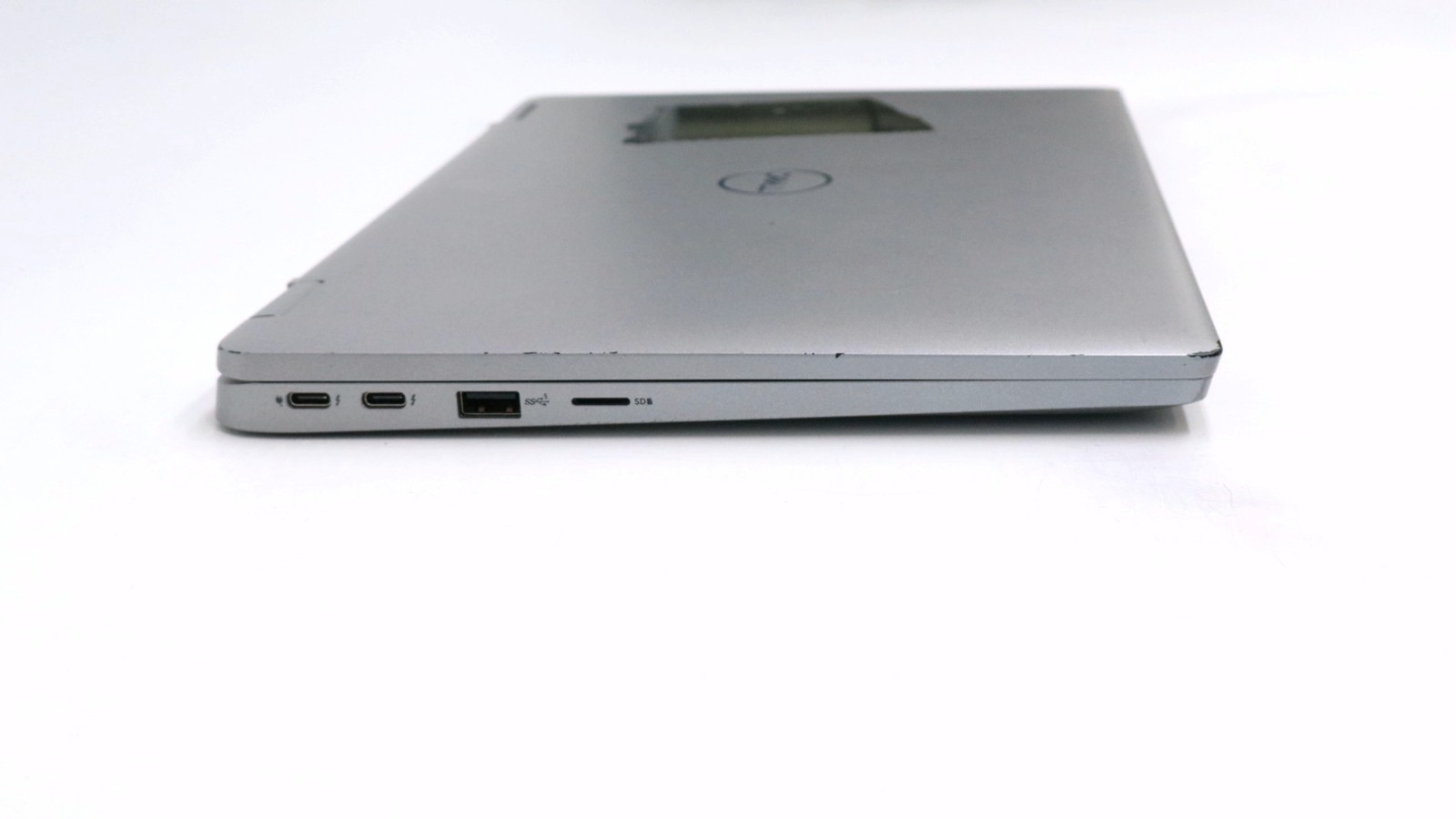 Dell Latitude 5330 13″ i7-1265u 16GB 512GB – Fair READ DESC
