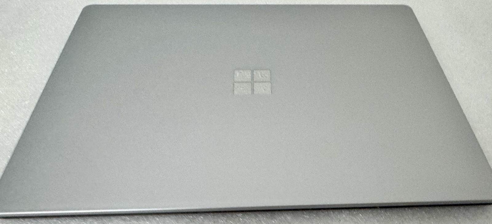 Microsoft Surface Laptop 3 15” Ryzen 5 8GB 256GB SSD Touch Win10#1