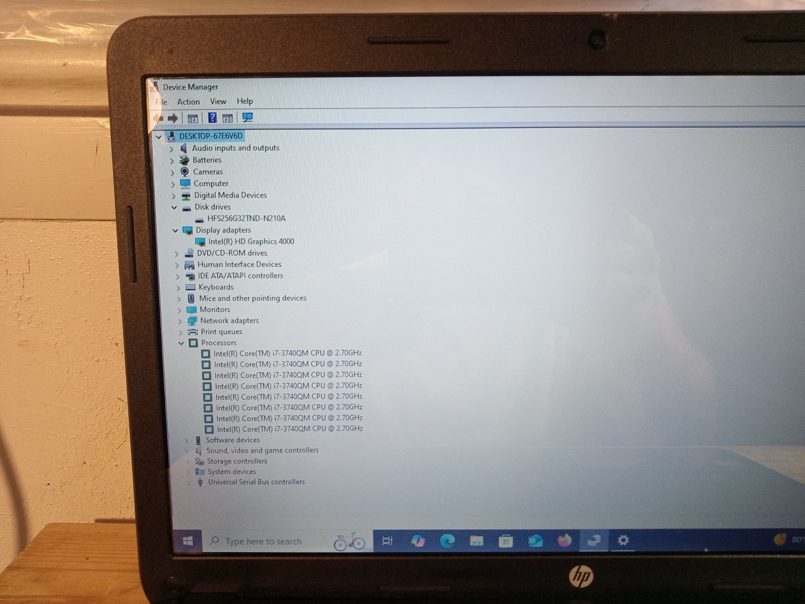 HP 2000 Notebook Laptop, i7 3740QM 2.7 GHz, 8GB RAM, Win10 Pro, 256 GB SSD