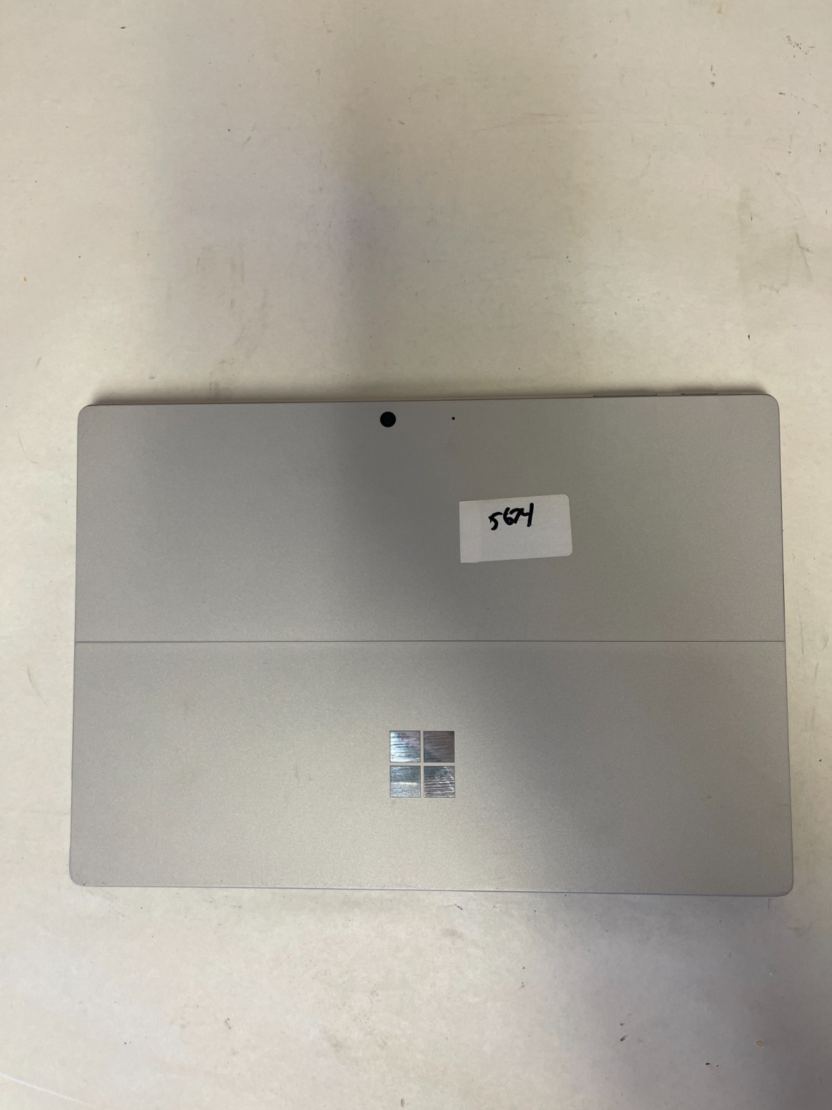 Surface Pro 7 i5-1035G4 1.10GHz 8GB RAM 128GB M.2 Win 10 Pro – Broken Screens