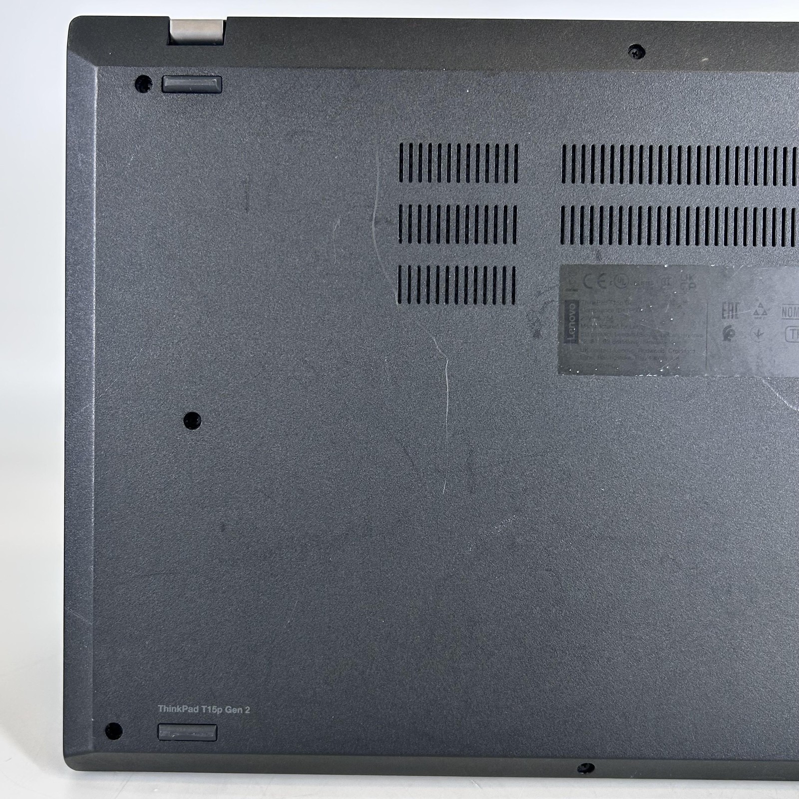 Lenovo ThinkPad T15p Gen 2 Black FHD i5-11400H 2.70GHz 16GB 512GB WHITE SPOTS