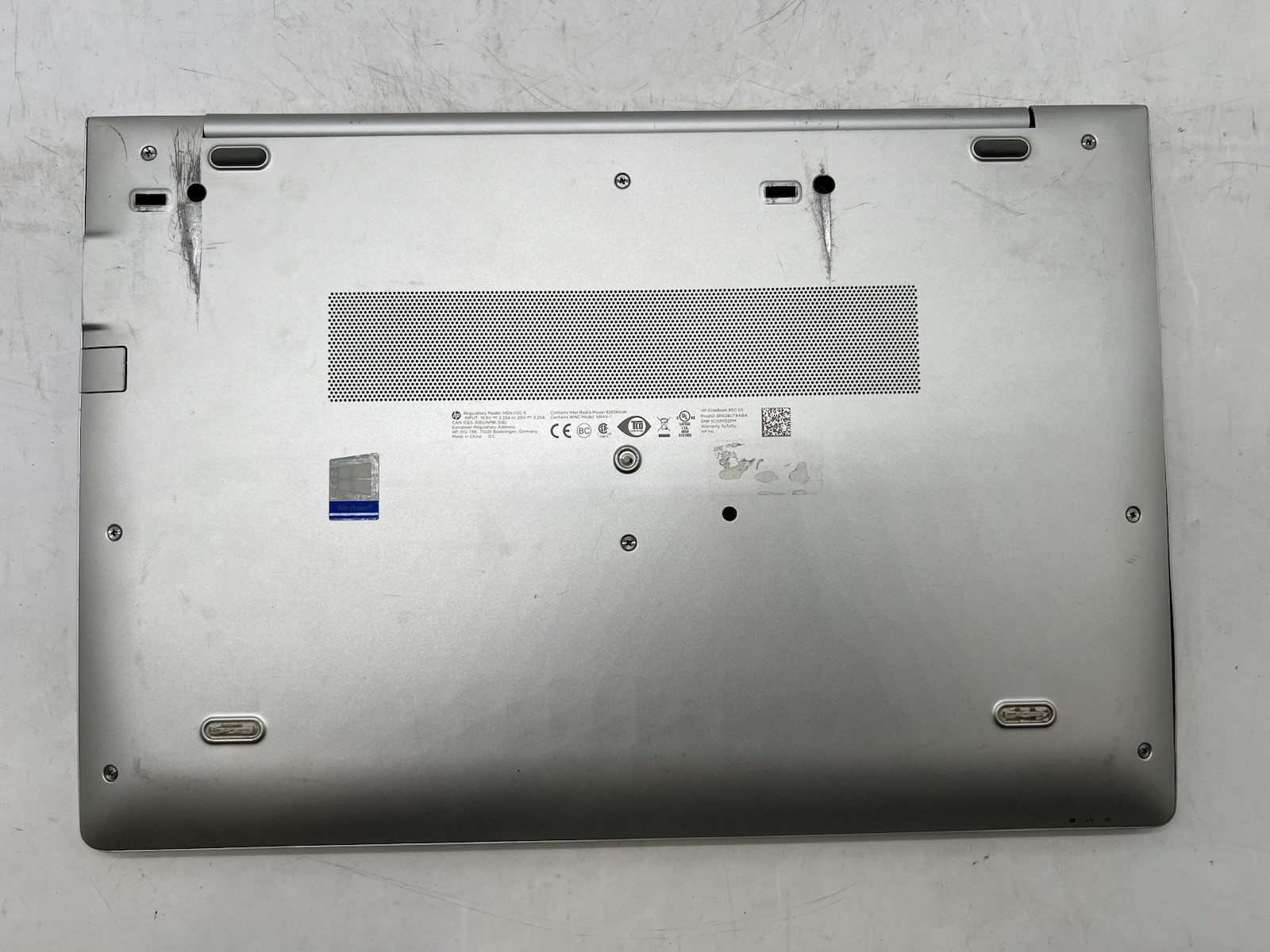 HP EliteBook 850 G5, i7-8550U CPU, @ 1.80GHz, 16GB RAM, 500GB NVMe-No OS/Charger