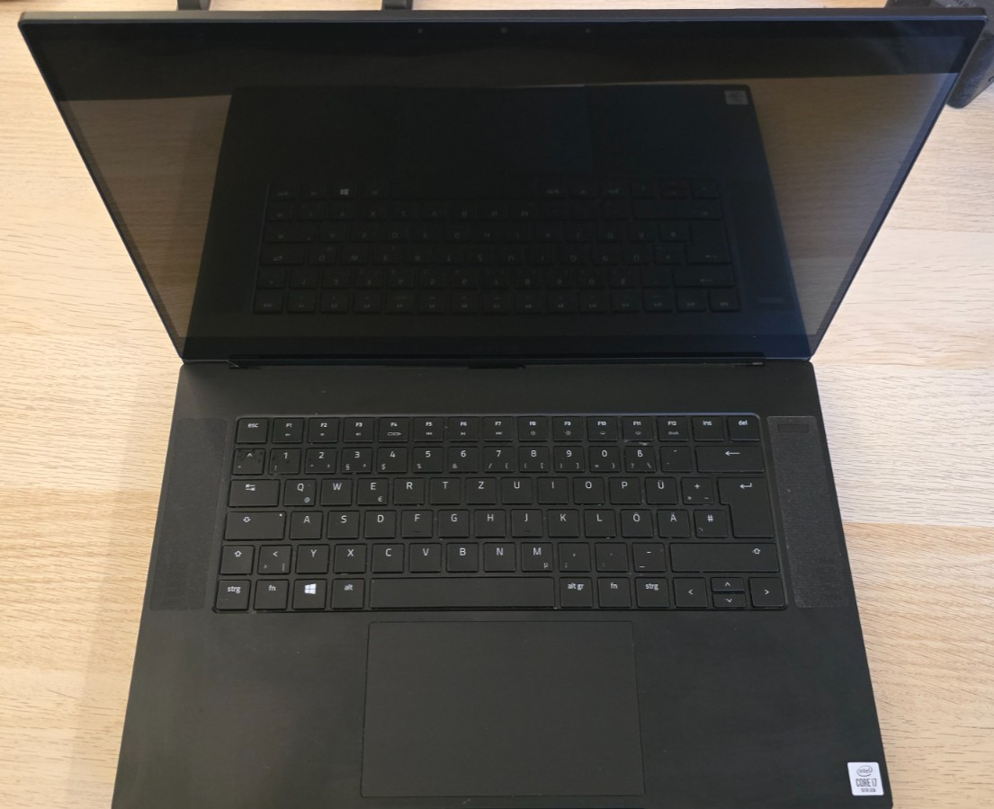 Razer Blade 15 Advanced OLED RTX2080 Super 64GB Ram