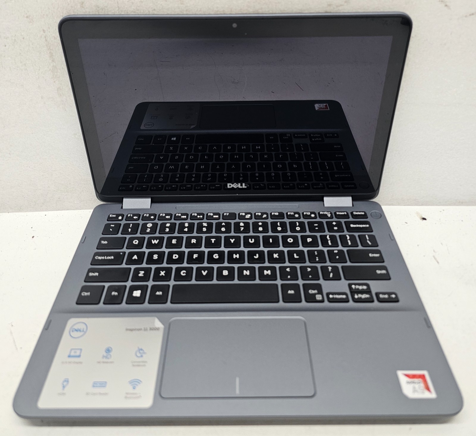 Dell Inspiron 11 3195 2-in-1 Laptop AMD A9 No RAM/HD/OS/POWER (FL)