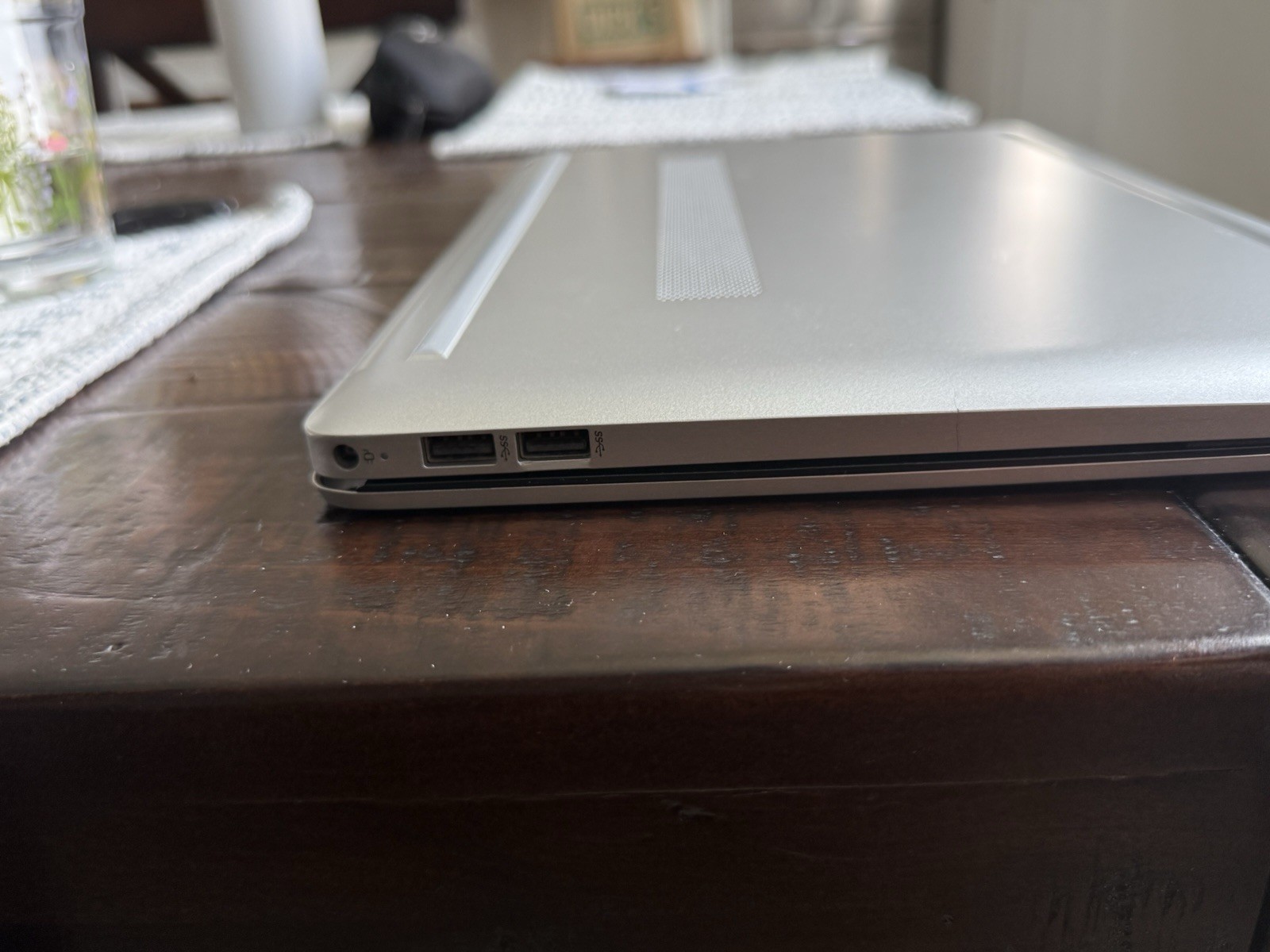 HP Laptop, 11th Gen Intel(R) Core(TM) i5-1135G7, Iris(R) Xe Graphics