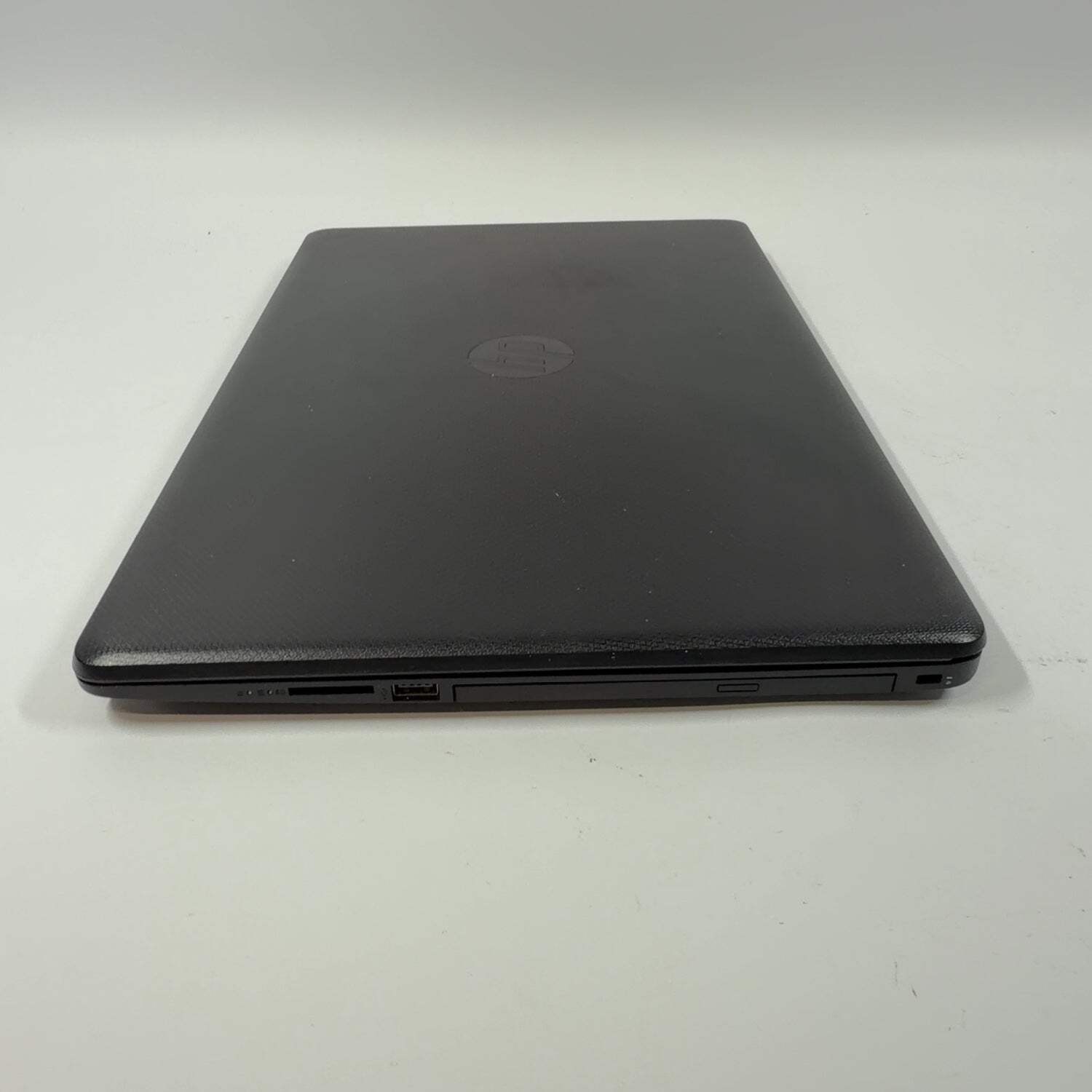 HP Laptop 17-BY1053DX 17.3″ i5-8265U 1.6GHz 8GB RAM 256GB SSD