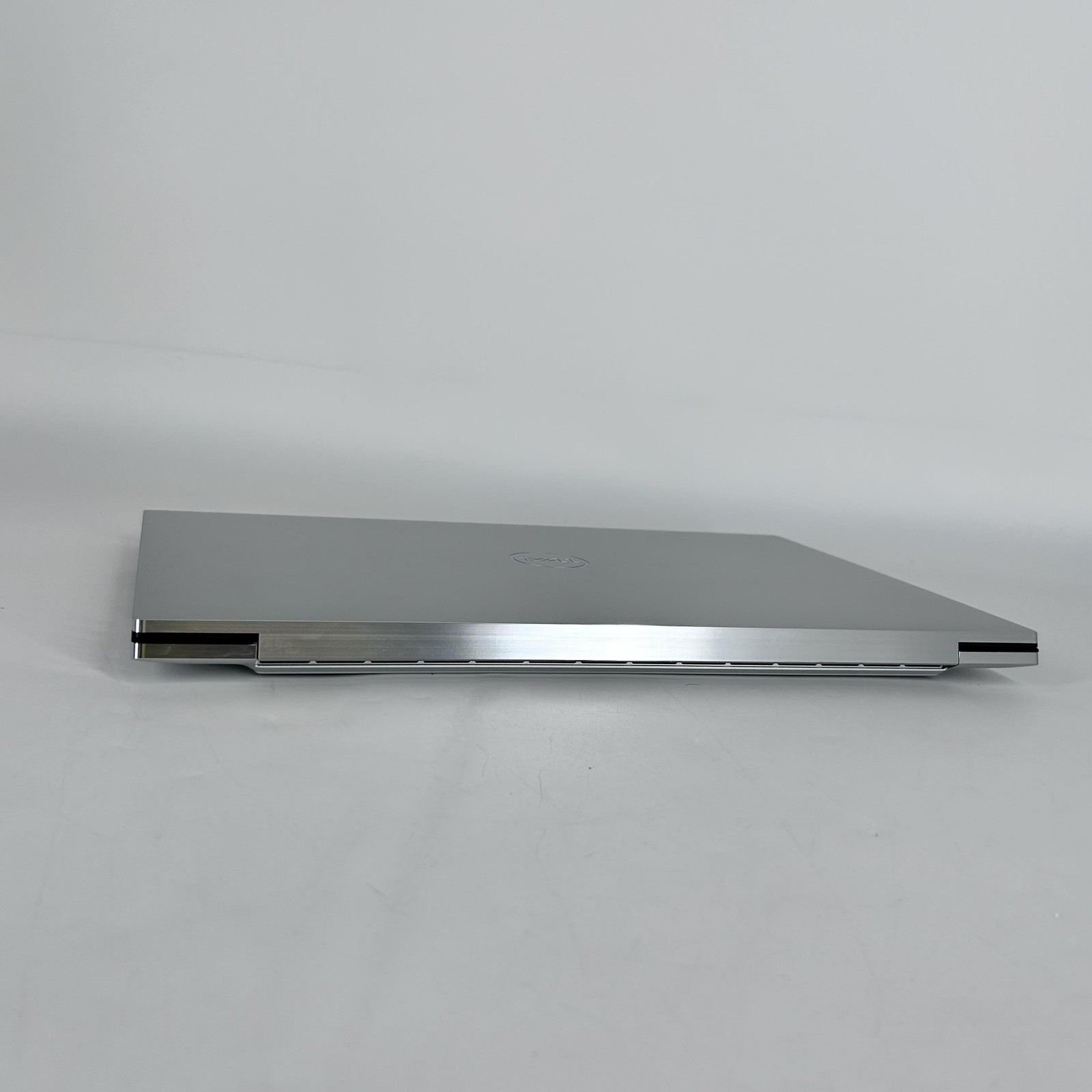 Dell XPS 17 9730 2023 Silver UHD+ TOUCH 2.6 GHz i9-13900H 64GB 2TB SSD RTX 4080