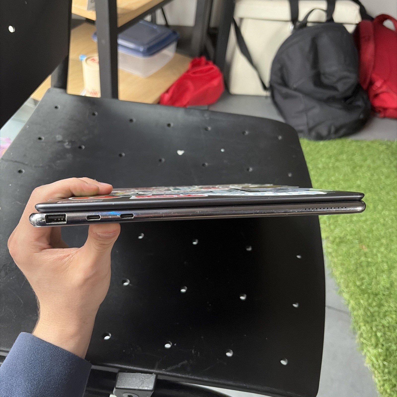 Lenovo Yoga 9i Gen 8 14” OLED 2-in-1 | i7-1360P | 16GB | 1TB |