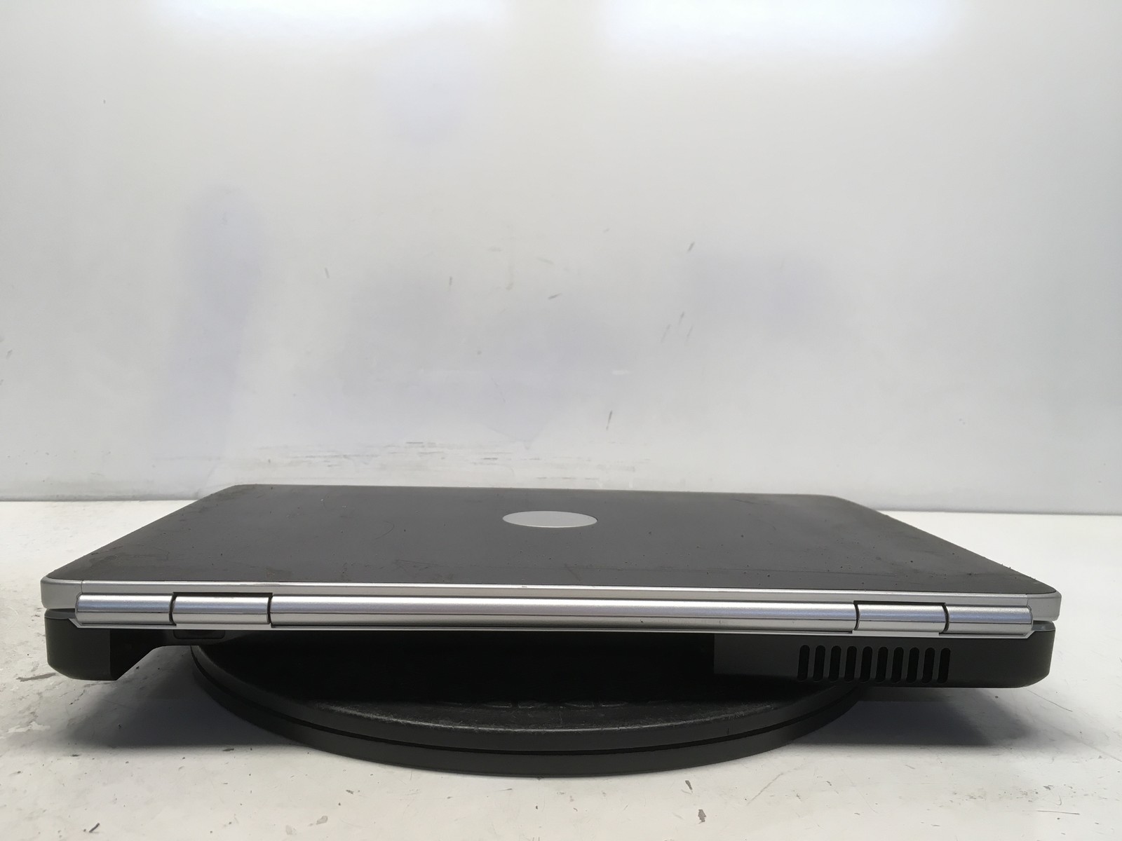 Dell Inspiron 1525 Intel Pentium Dual-Core 06FD 2GHz 512 MB NO HDD No Batt