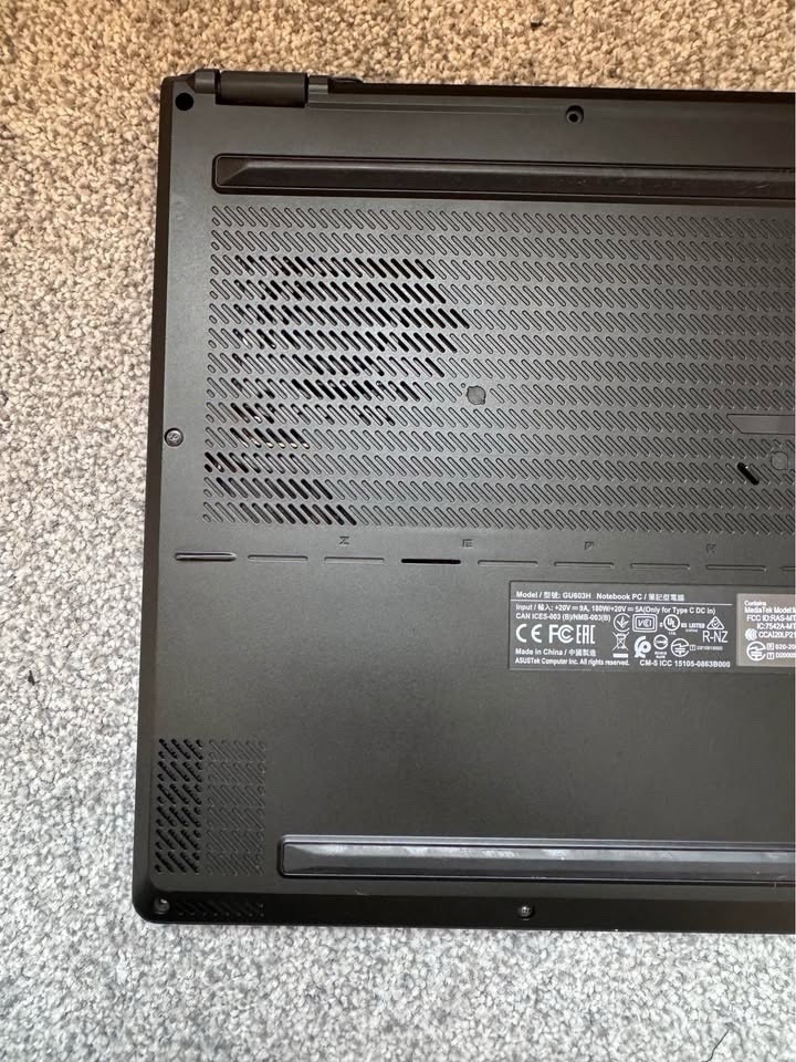 ASUS ROG Zephyrus M16 Gaming Laptop RTX 3050 Ti | i7-11800H | 16GB RAM 512GB SSD
