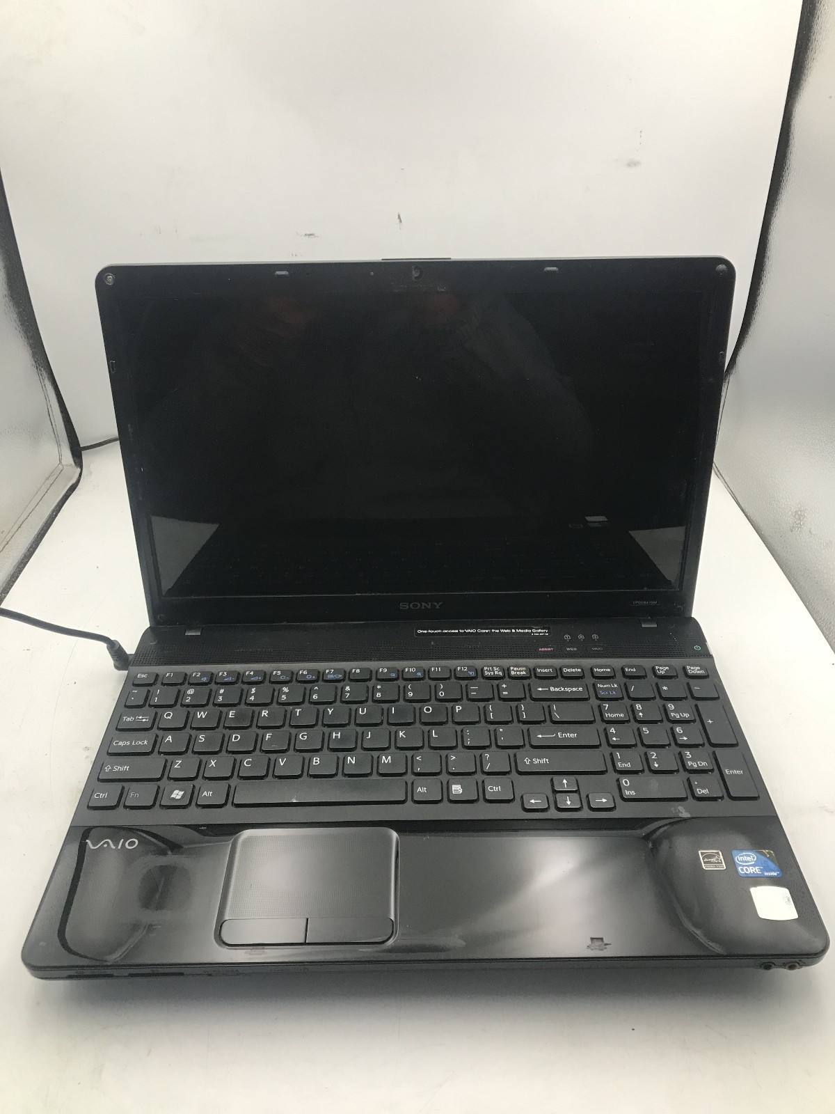 SONY VAIO VPCE547GM – FOR PARTS/REPAIR – INTEL I5 2410M – NO RAM – READ DESC -BB