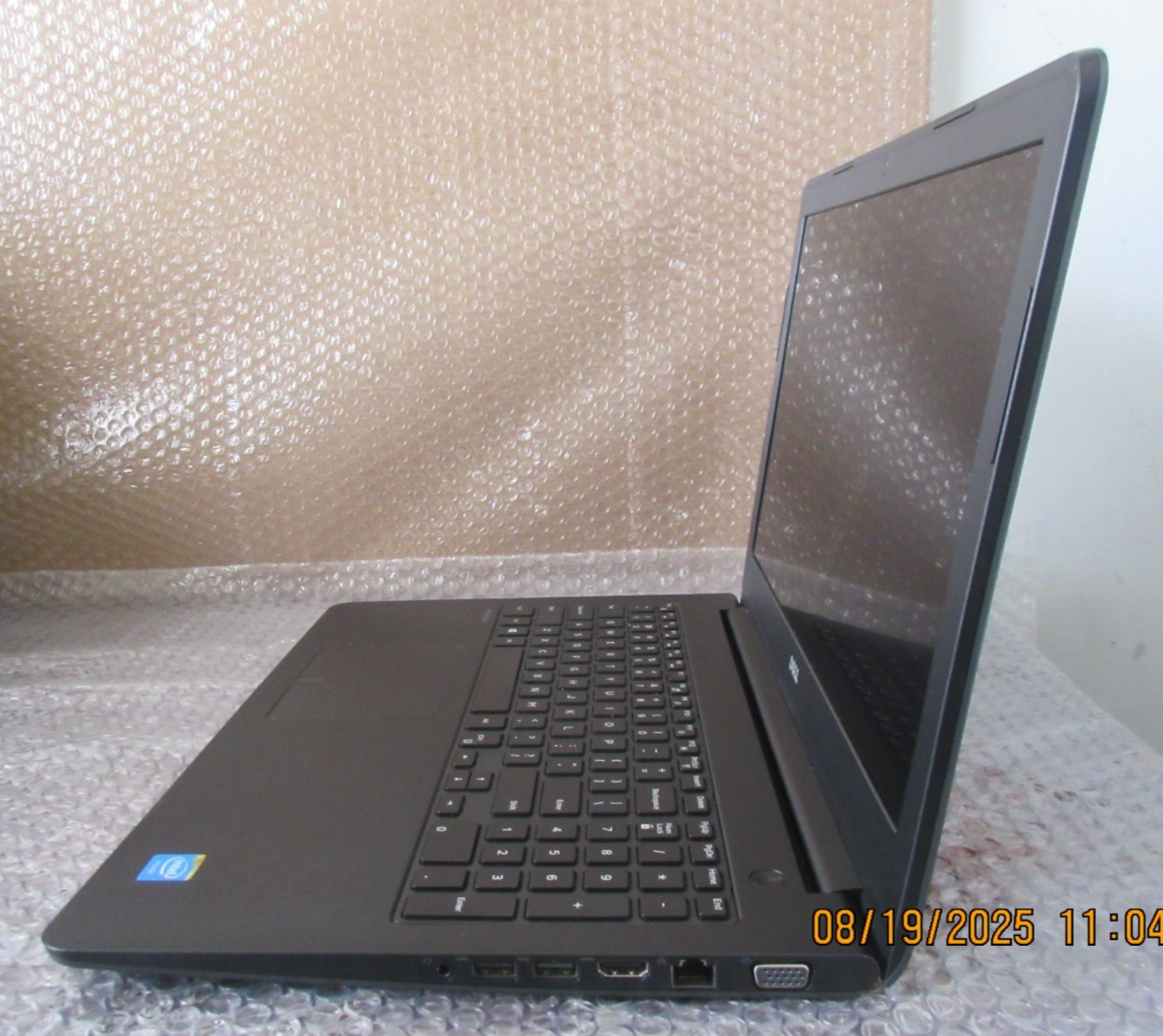 Dell Latitude 3550 15.6” Laptop Core i3-4005U @ 4GB RAM 128GB SDD WIN11
