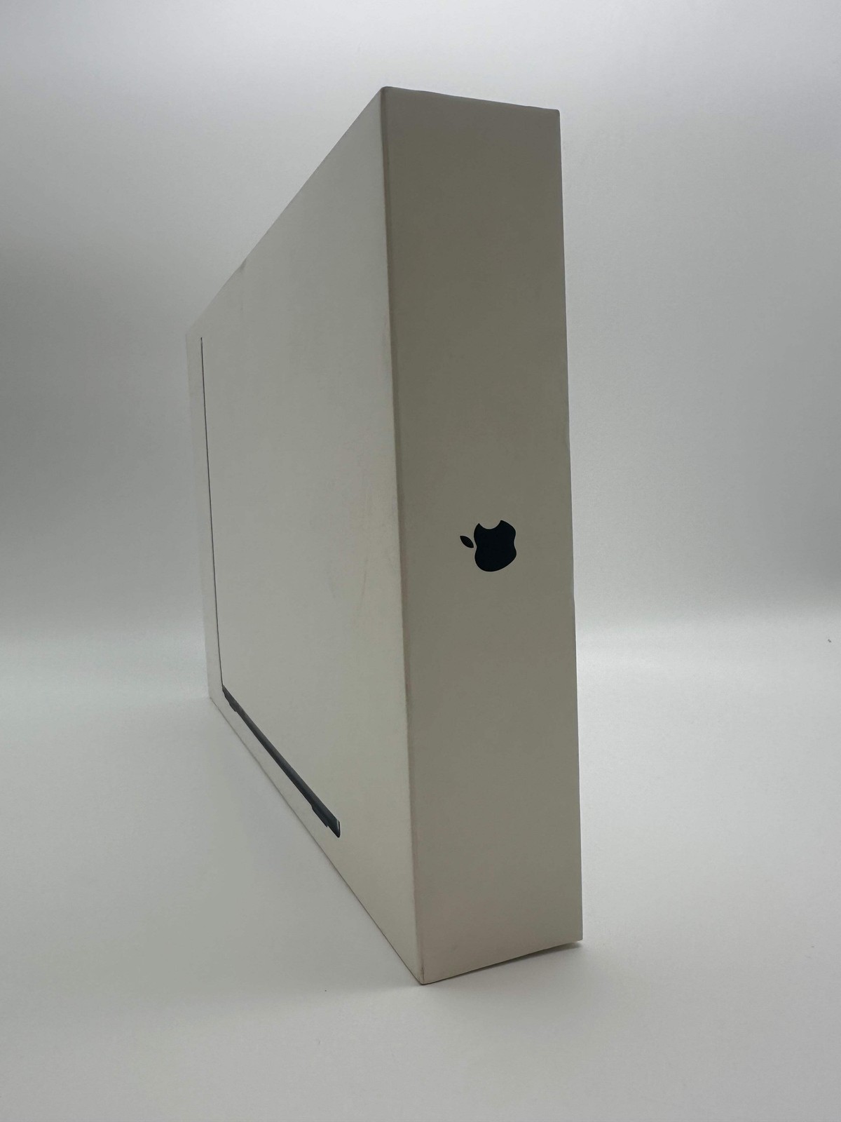 Apple MacBook Air 13-inch M5 A3449 2026 Laptop – Silver