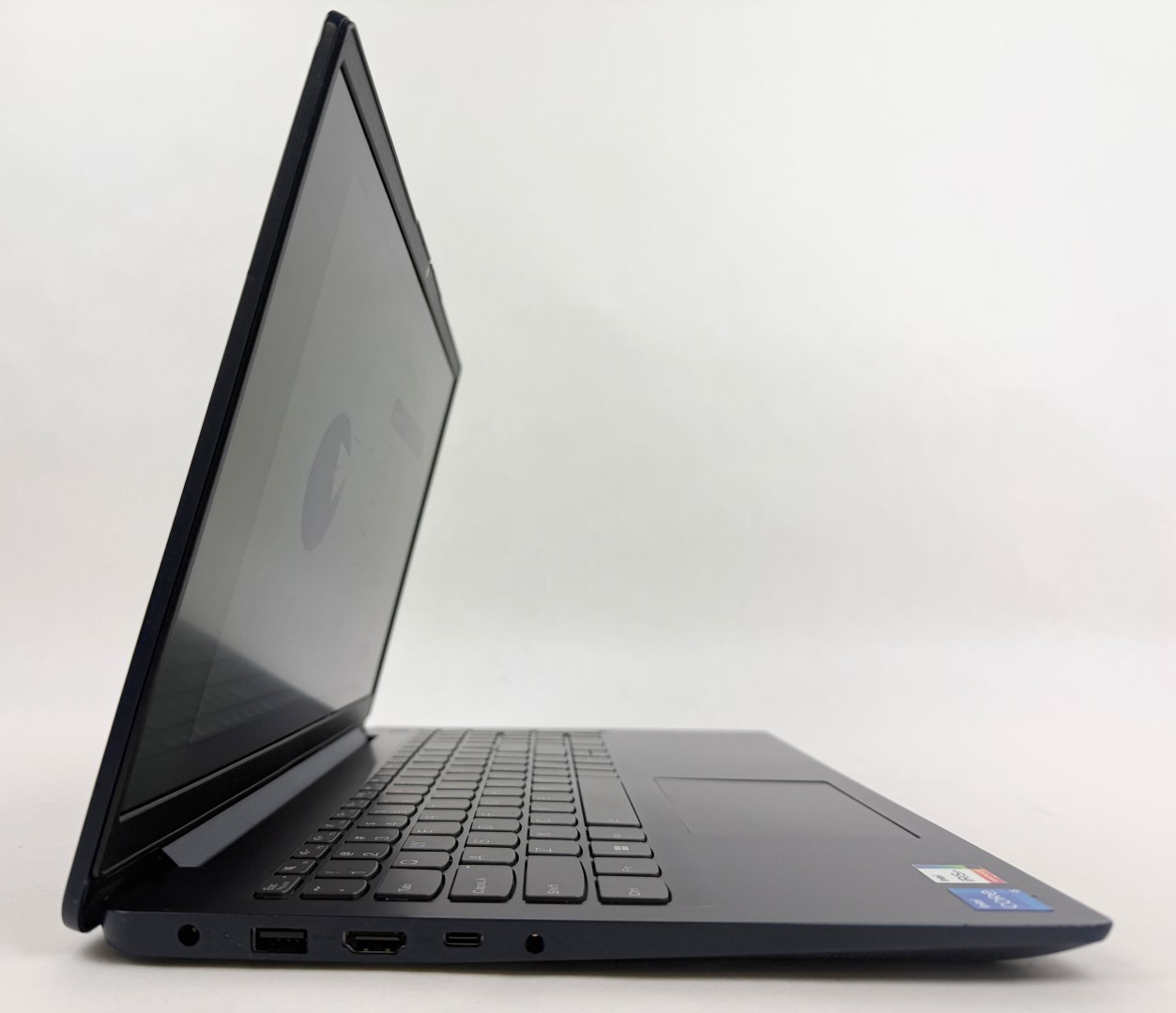 Lenovo IdeaPad 3 15IAU7 15.6″ FHD Touch i7-1255U 12GB 512GB SSD W11H