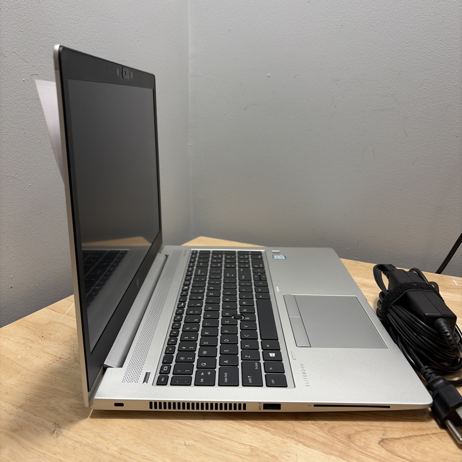 HP EliteBook 850 G6 CORE I7-8665u 1.90GHZ 16GB 256GB SSD WCAM WIFI W11 & CORD