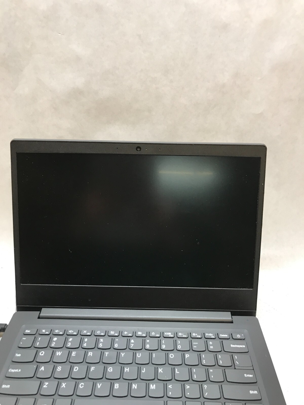 Lenovo V14-ADA 14″ Laptop AMD Athlon Gold 3150U NO RAM NO SSD/OS For Parts – DW